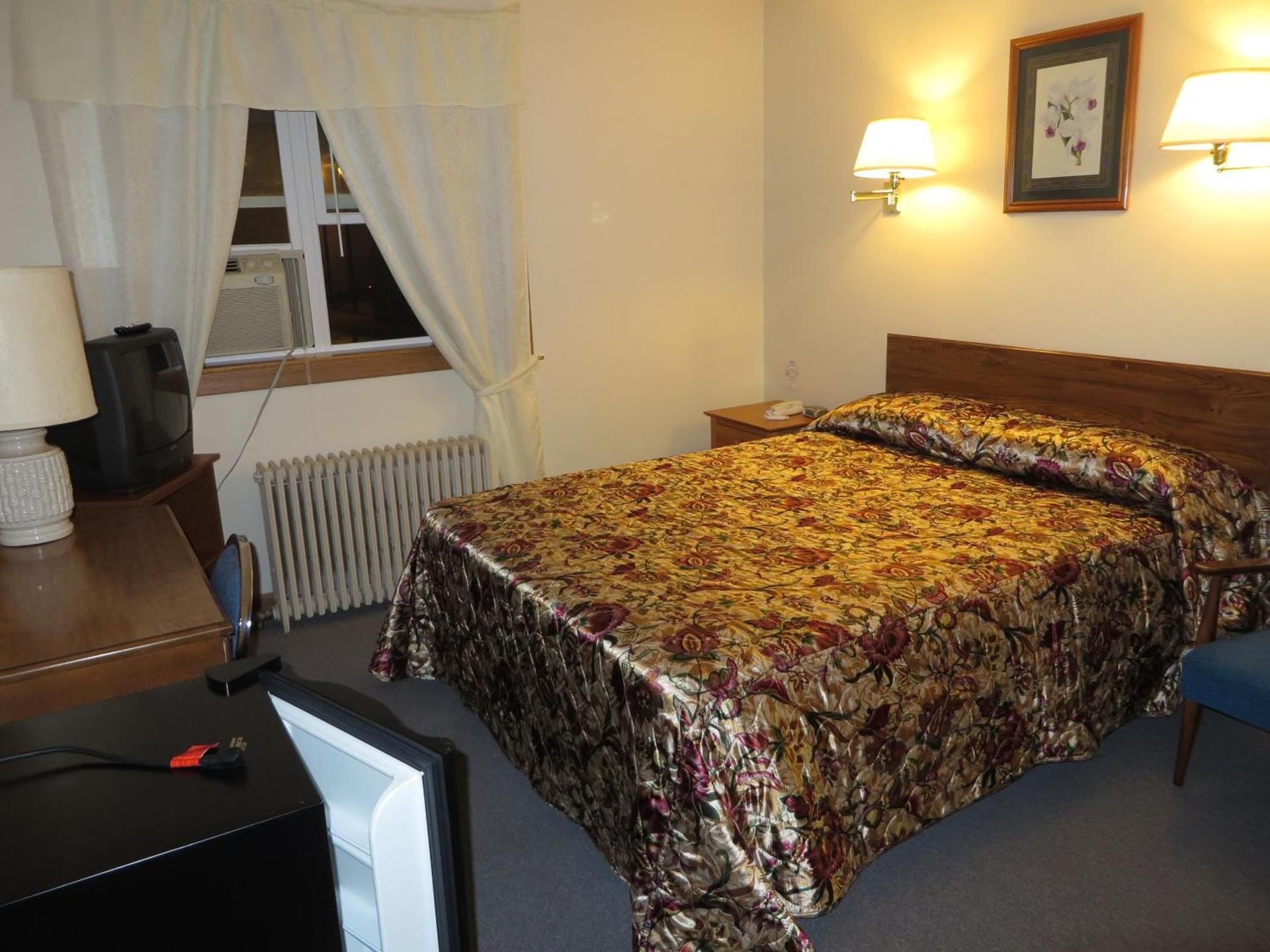 Travelers Inn Motel photo 19