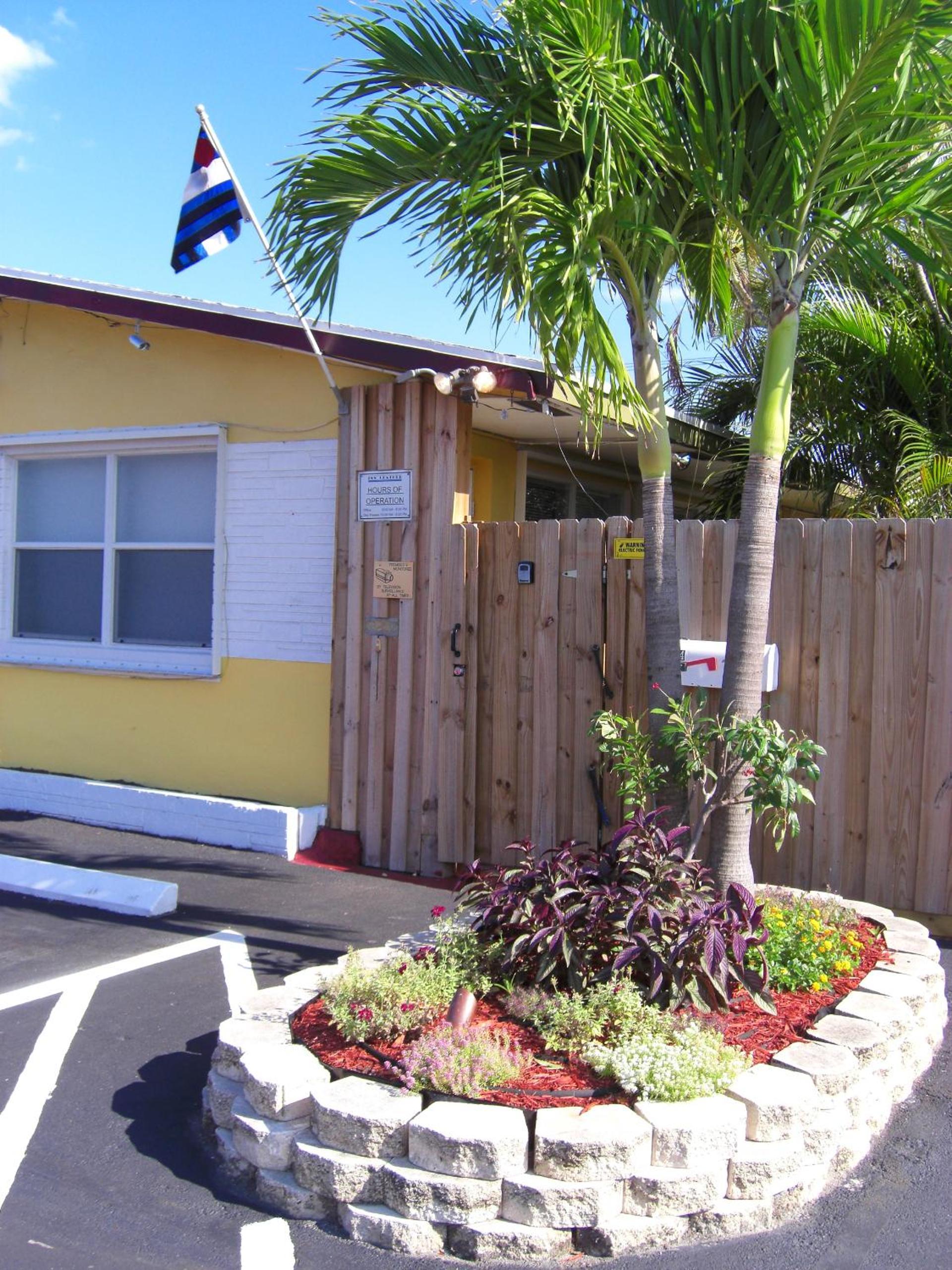 INN LEATHER GUEST HOUSE-GAY MALE ONLY photo 70