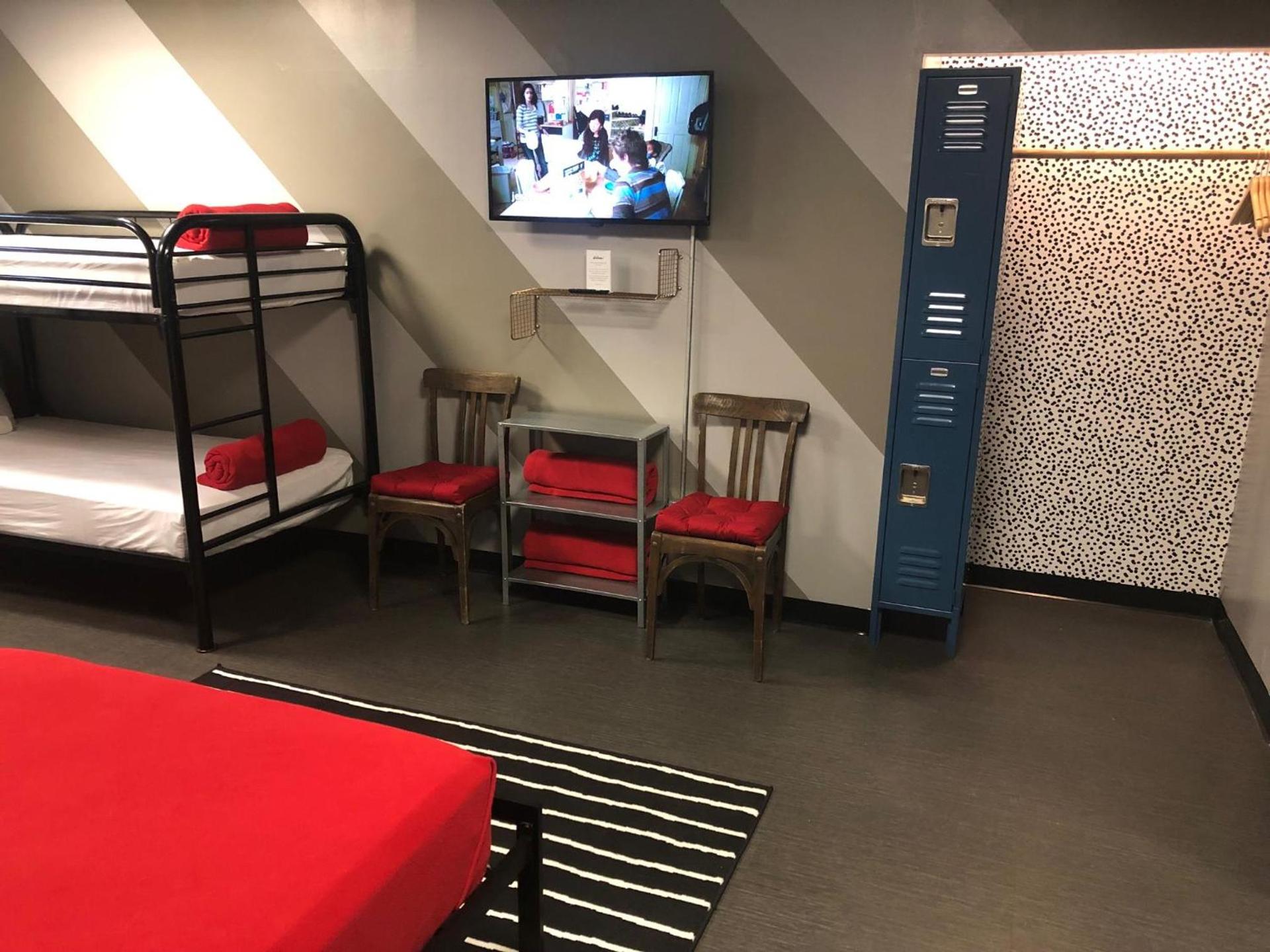 Chicago Getaway Hostel photo 34