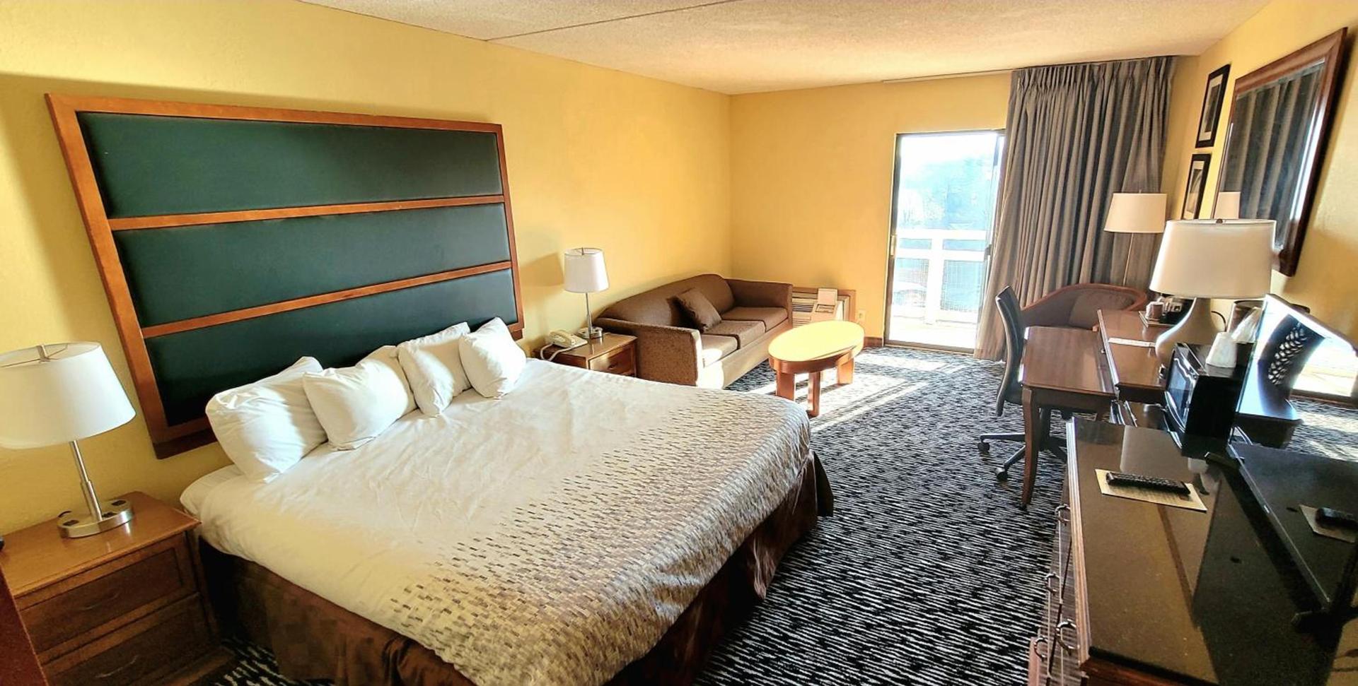 Inn at Grand Glaize photo 54