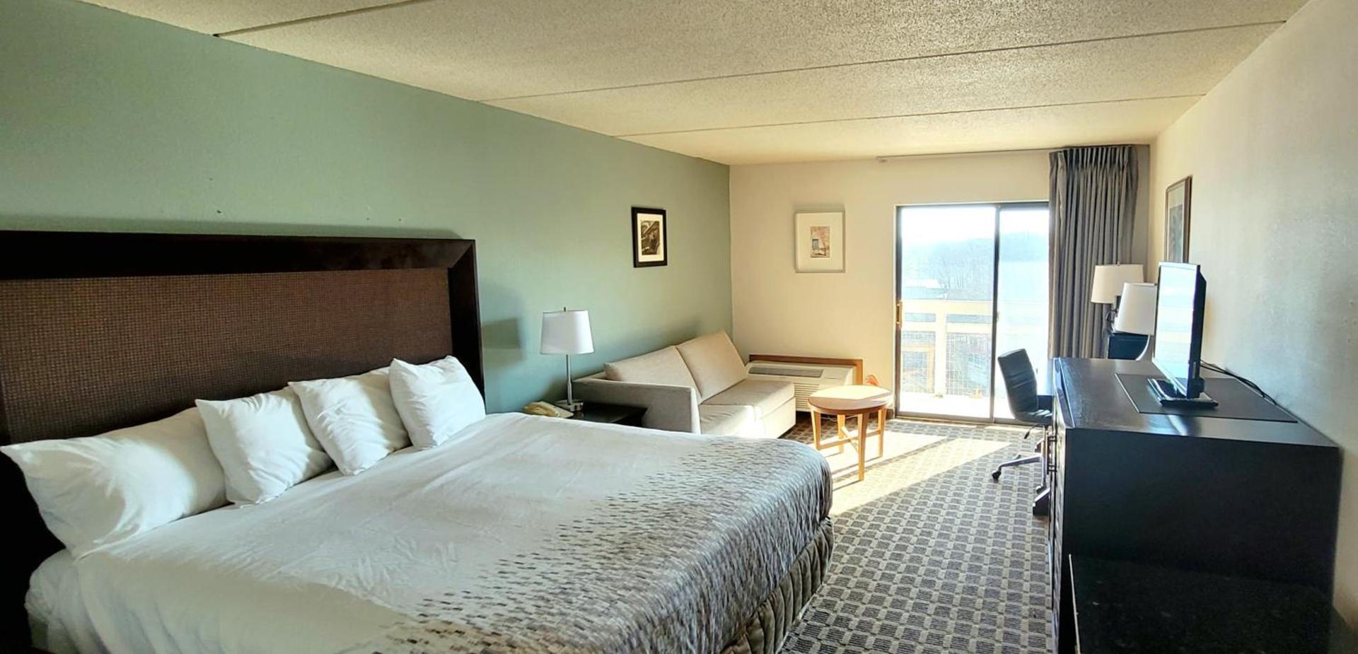 Inn at Grand Glaize photo 53