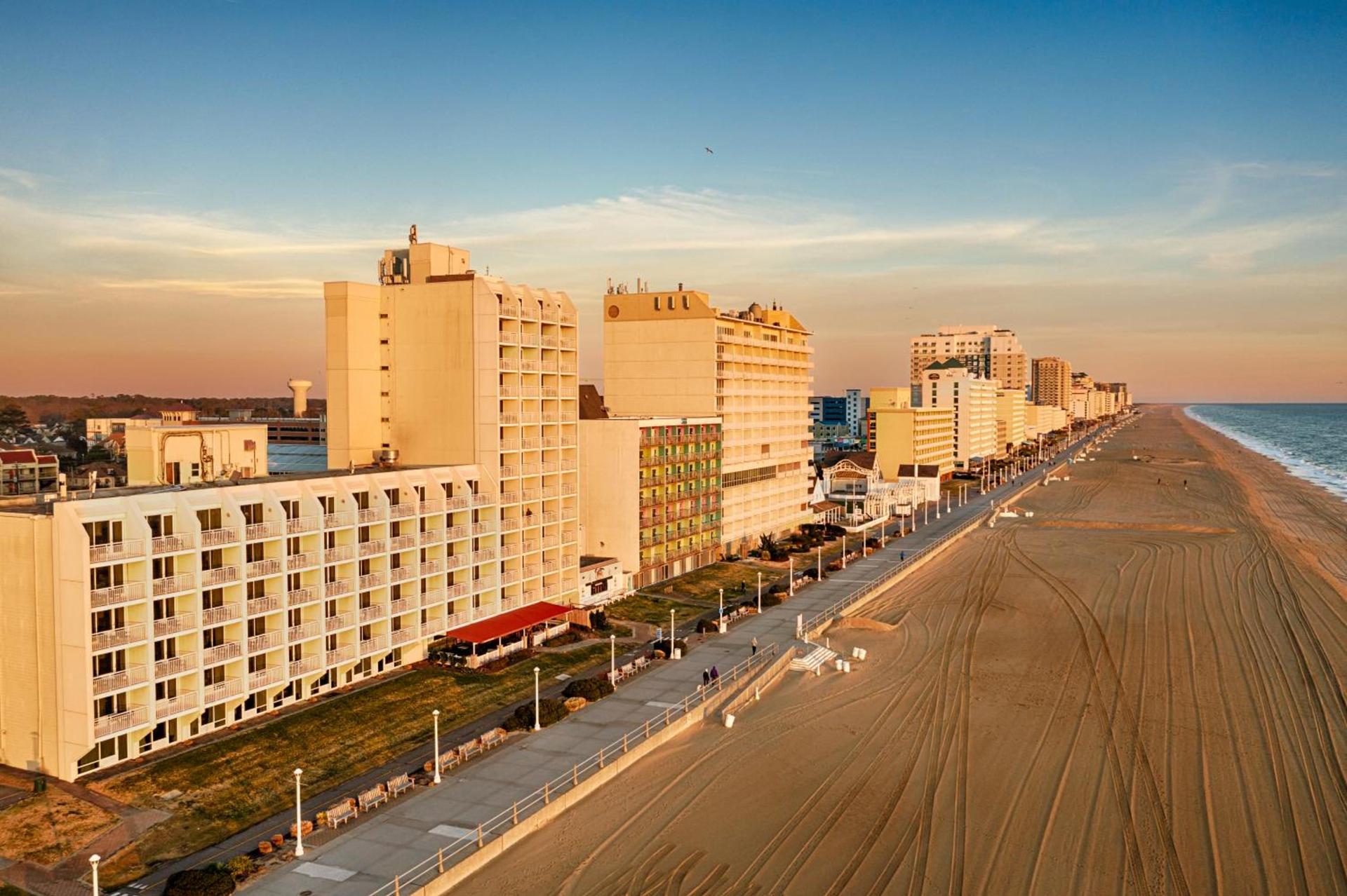 Ocean Sands Resort, Oceanfront, Virginia Beach by Vacatia photo 42