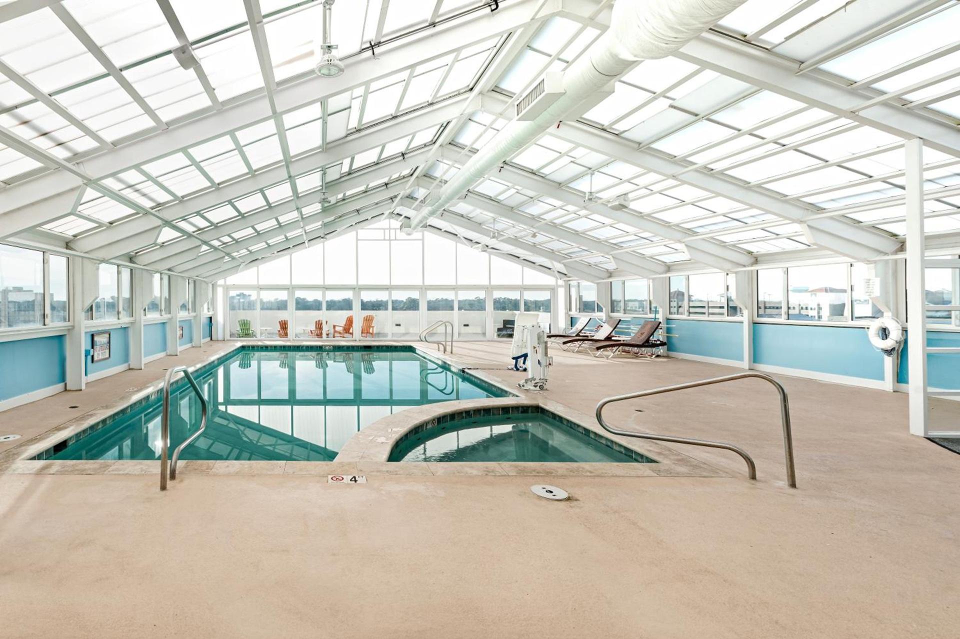 Ocean Sands Resort, Oceanfront, Virginia Beach by Vacatia photo 46