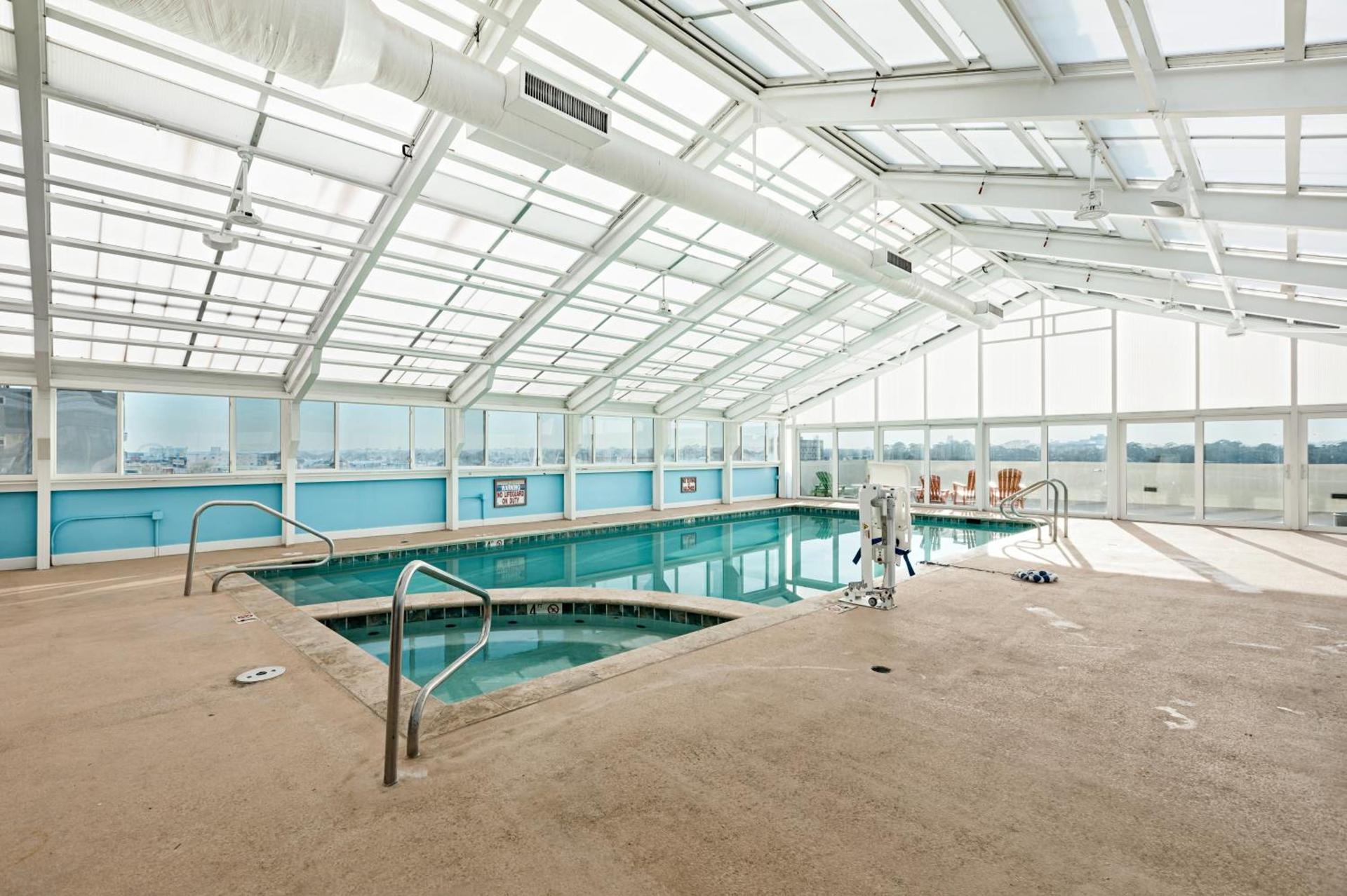 Ocean Sands Resort, Oceanfront, Virginia Beach by Vacatia photo 45