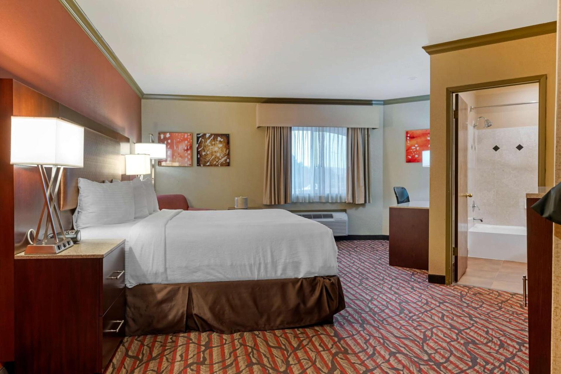 Best Western Plus Brookside Inn photo 34