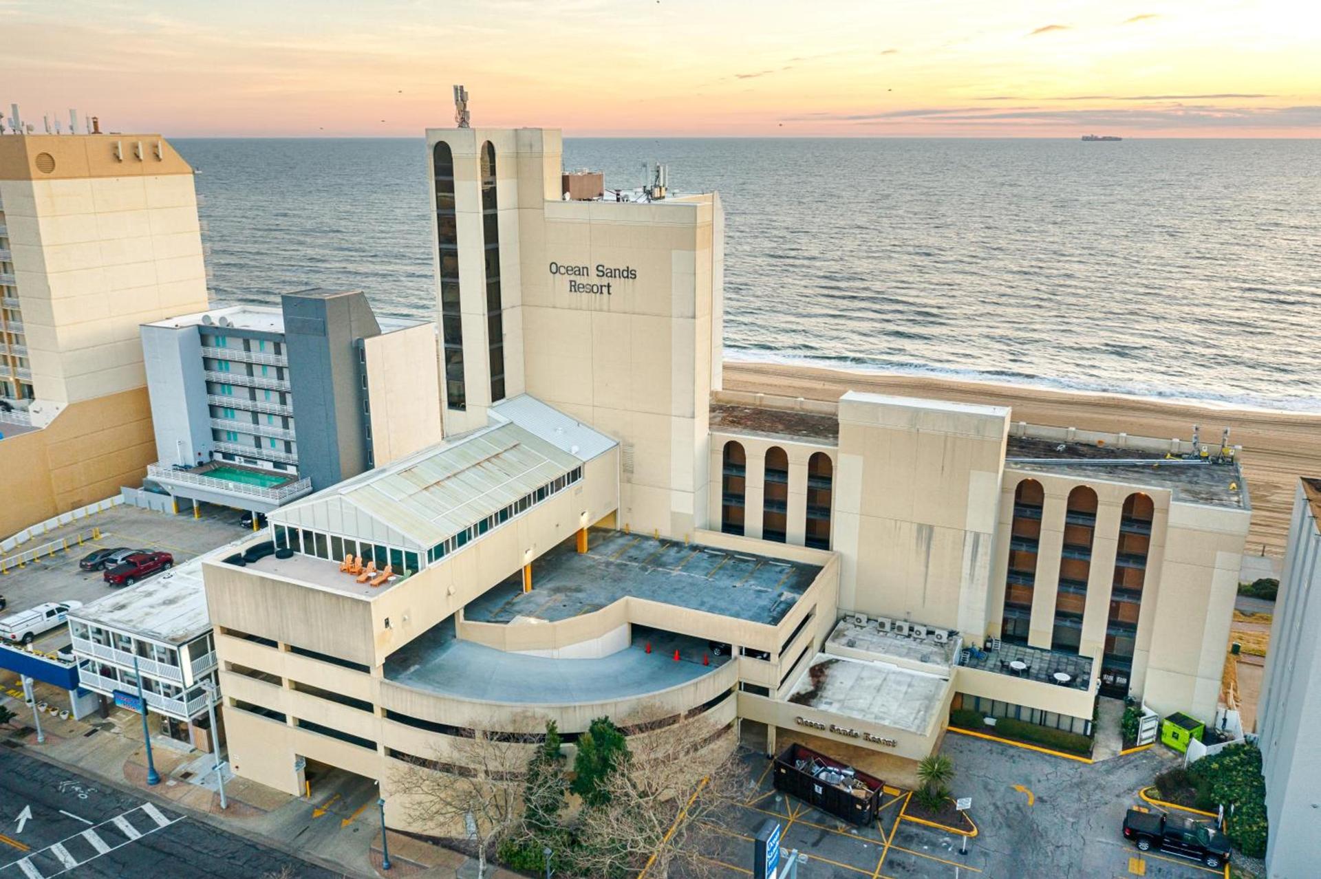 Ocean Sands Resort, Oceanfront, Virginia Beach by Vacatia photo 48