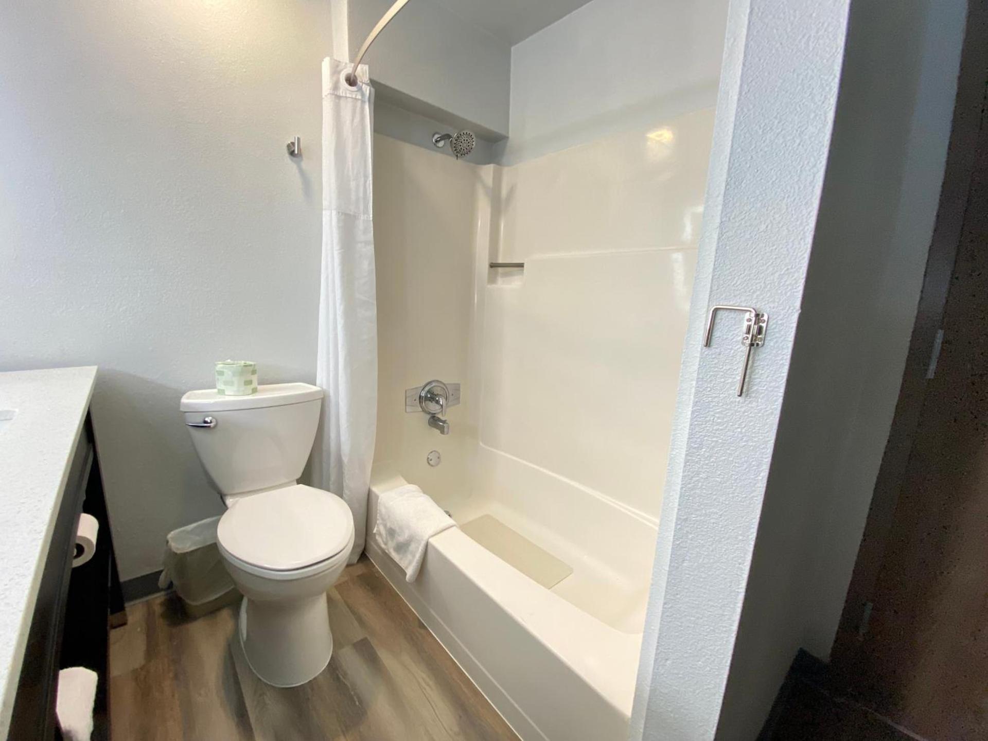SureStay Plus Hotel by Best Western Mammoth Lakes photo 10