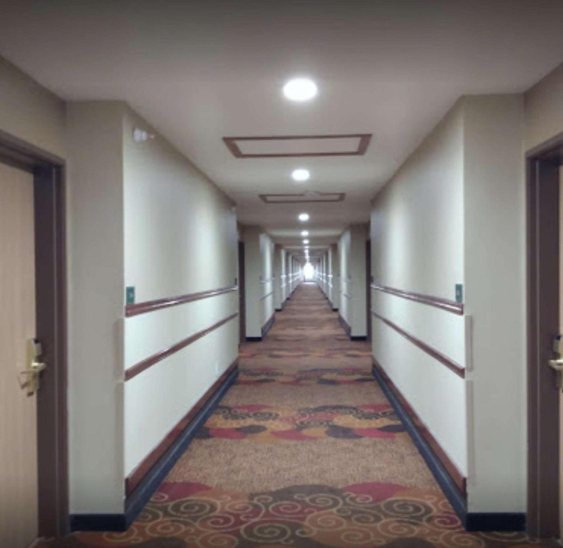 Comfort Inn & Suites Morton - Peoria photo 27