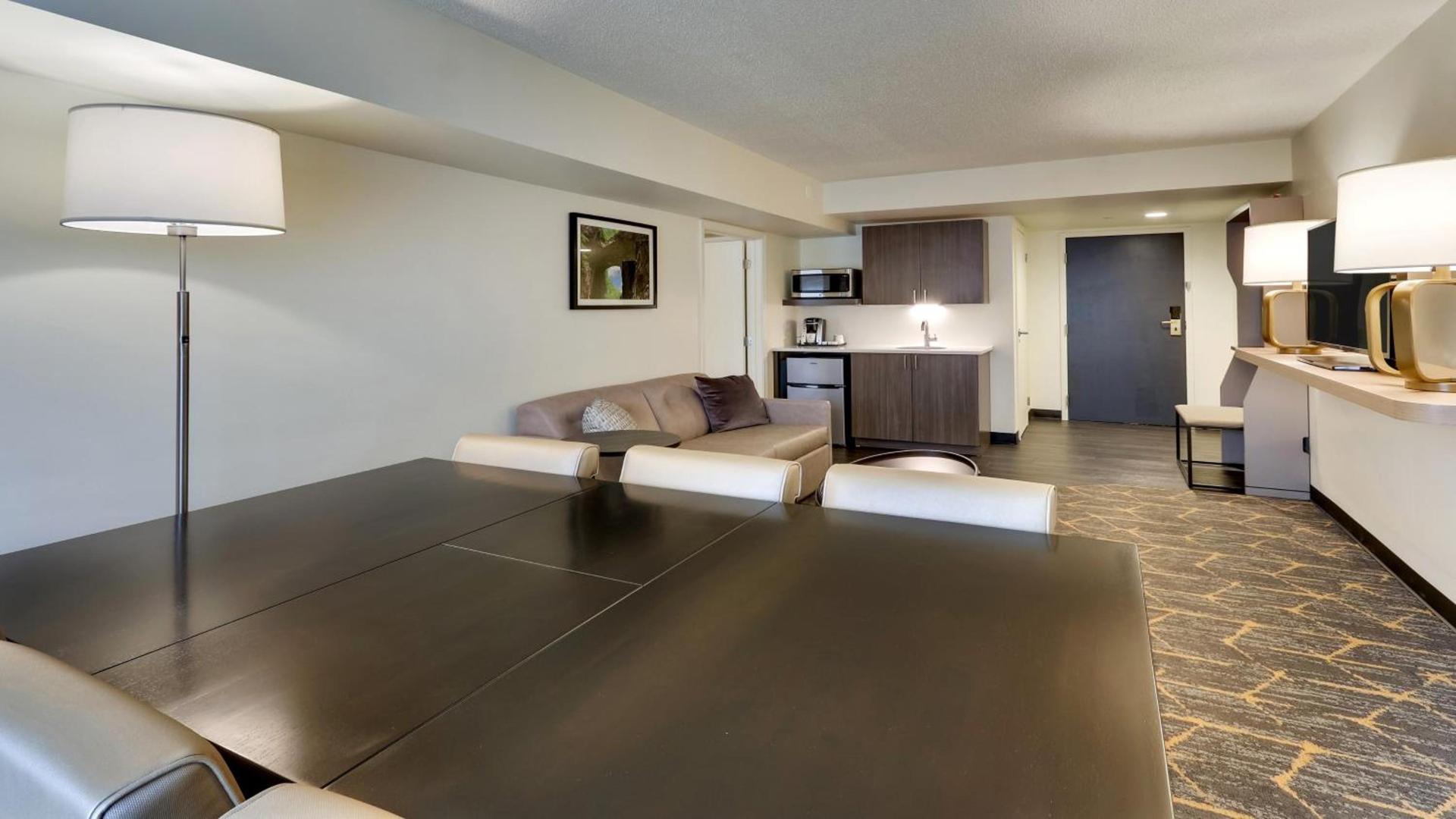 Holiday Inn Staunton Conference Center by IHG photo 75
