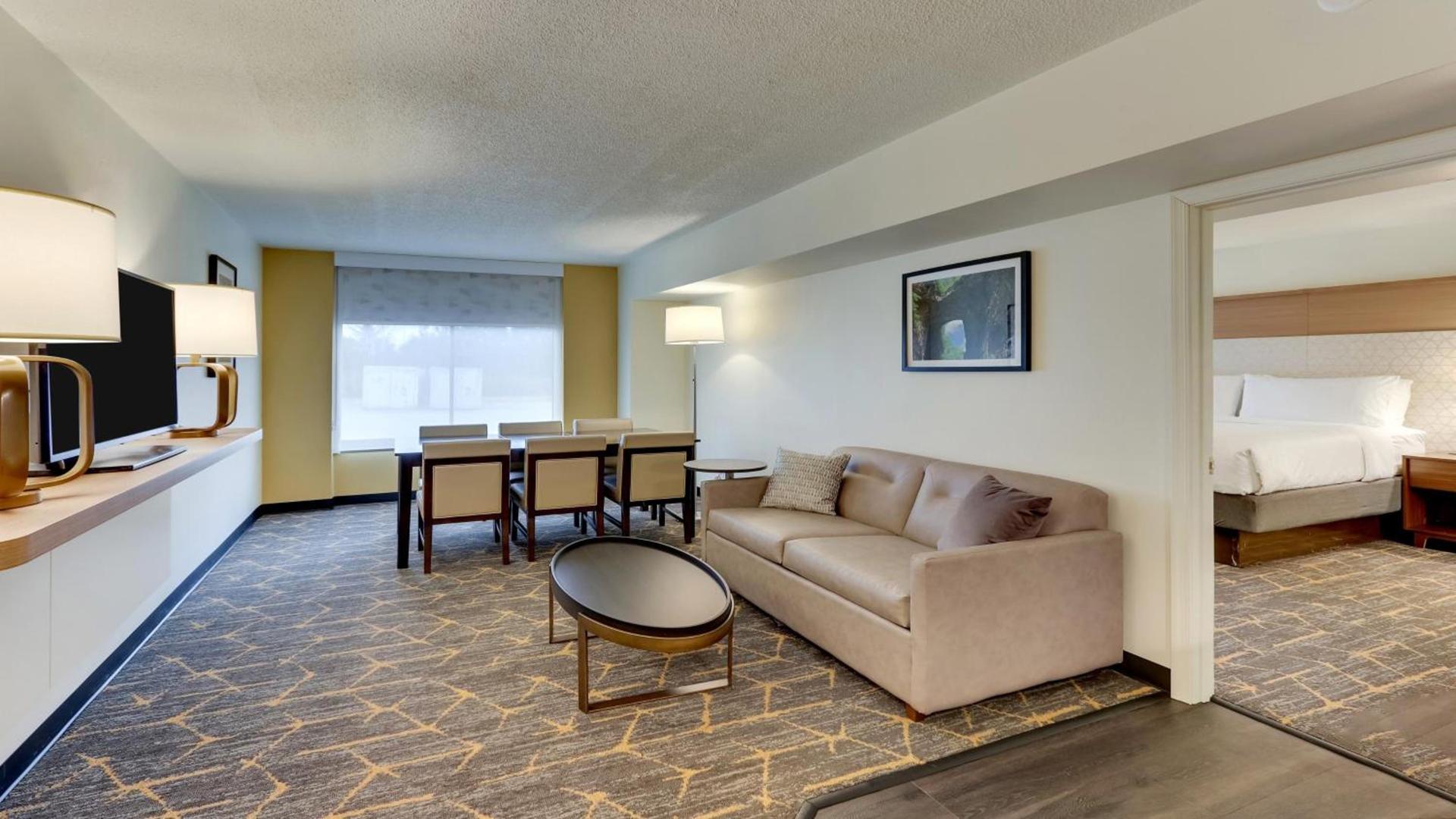 Holiday Inn Staunton Conference Center by IHG photo 84