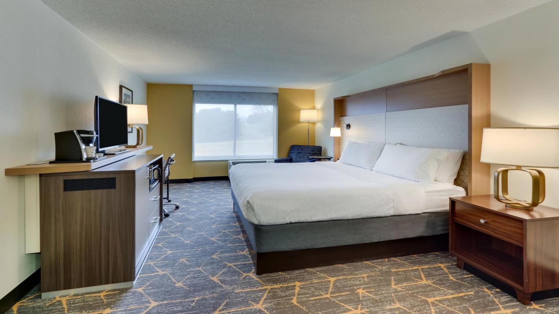 Holiday Inn Staunton Conference Center by IHG photo 80
