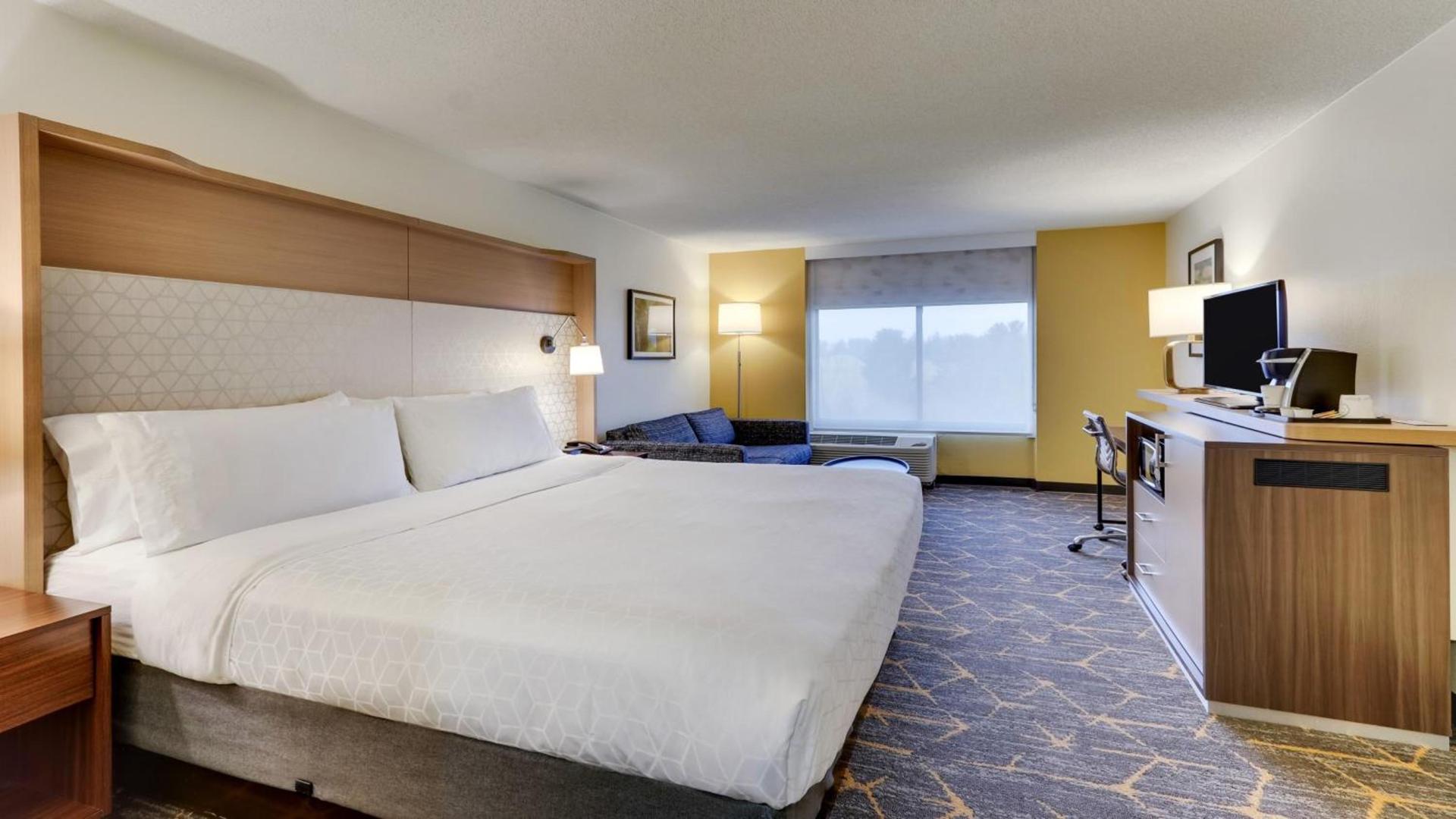 Holiday Inn Staunton Conference Center by IHG photo 88