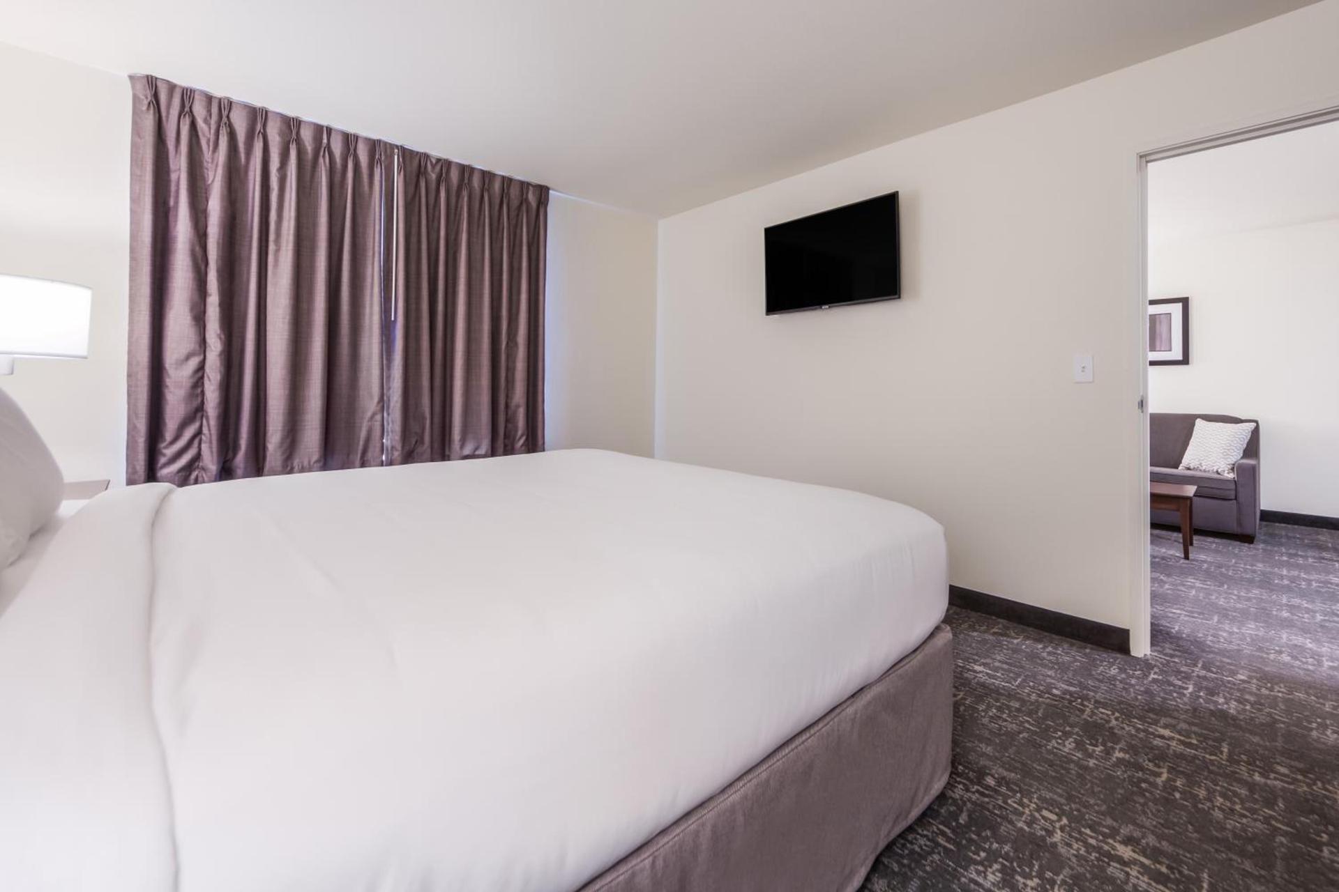 Cobblestone Inn & Suites-Fremont photo 16