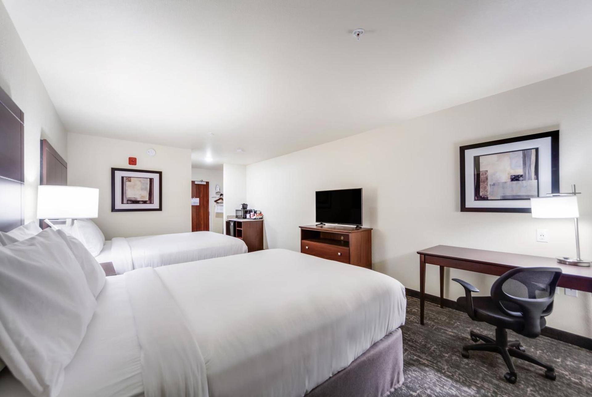Cobblestone Inn & Suites-Fremont photo 23
