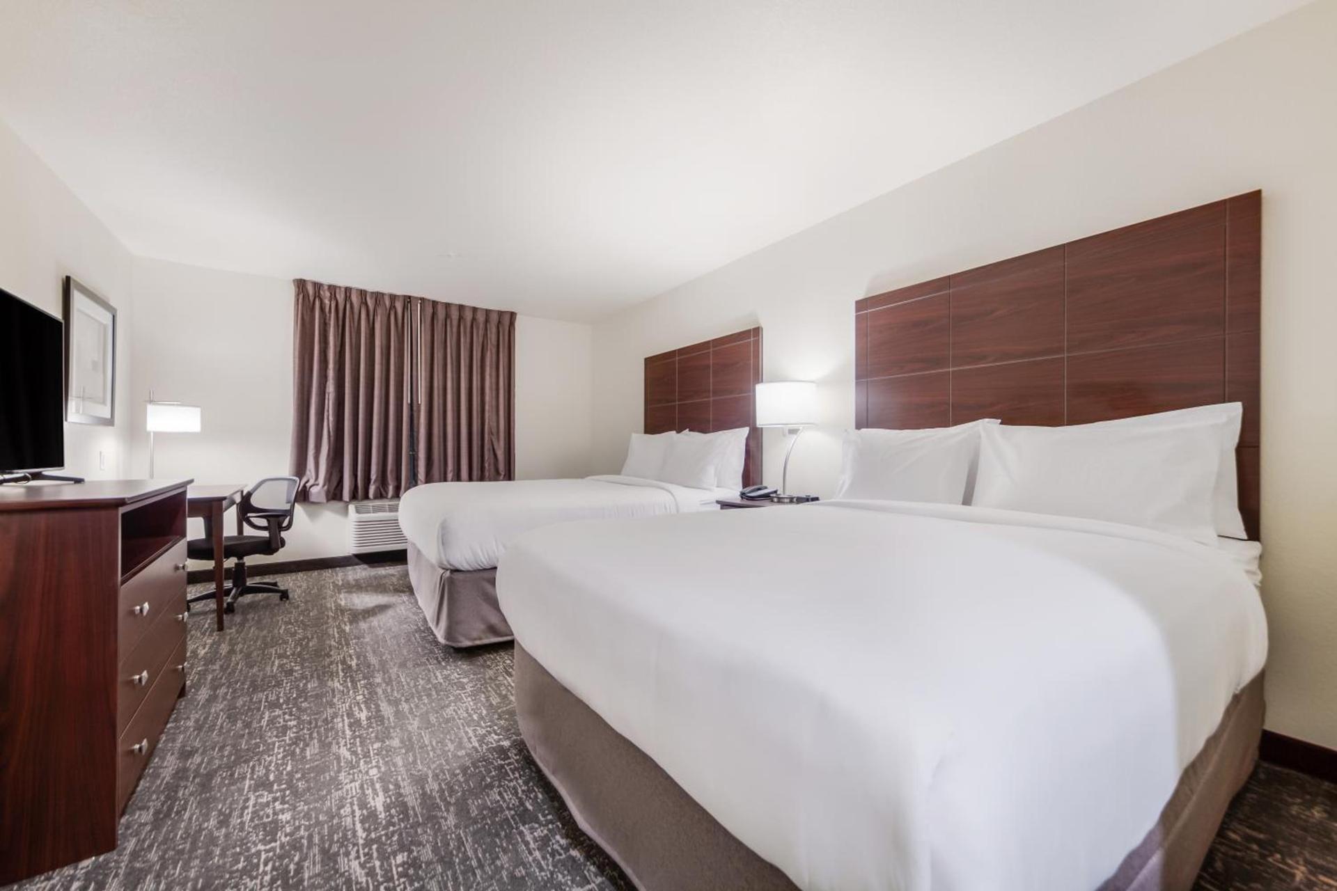 Cobblestone Inn & Suites-Fremont photo 12