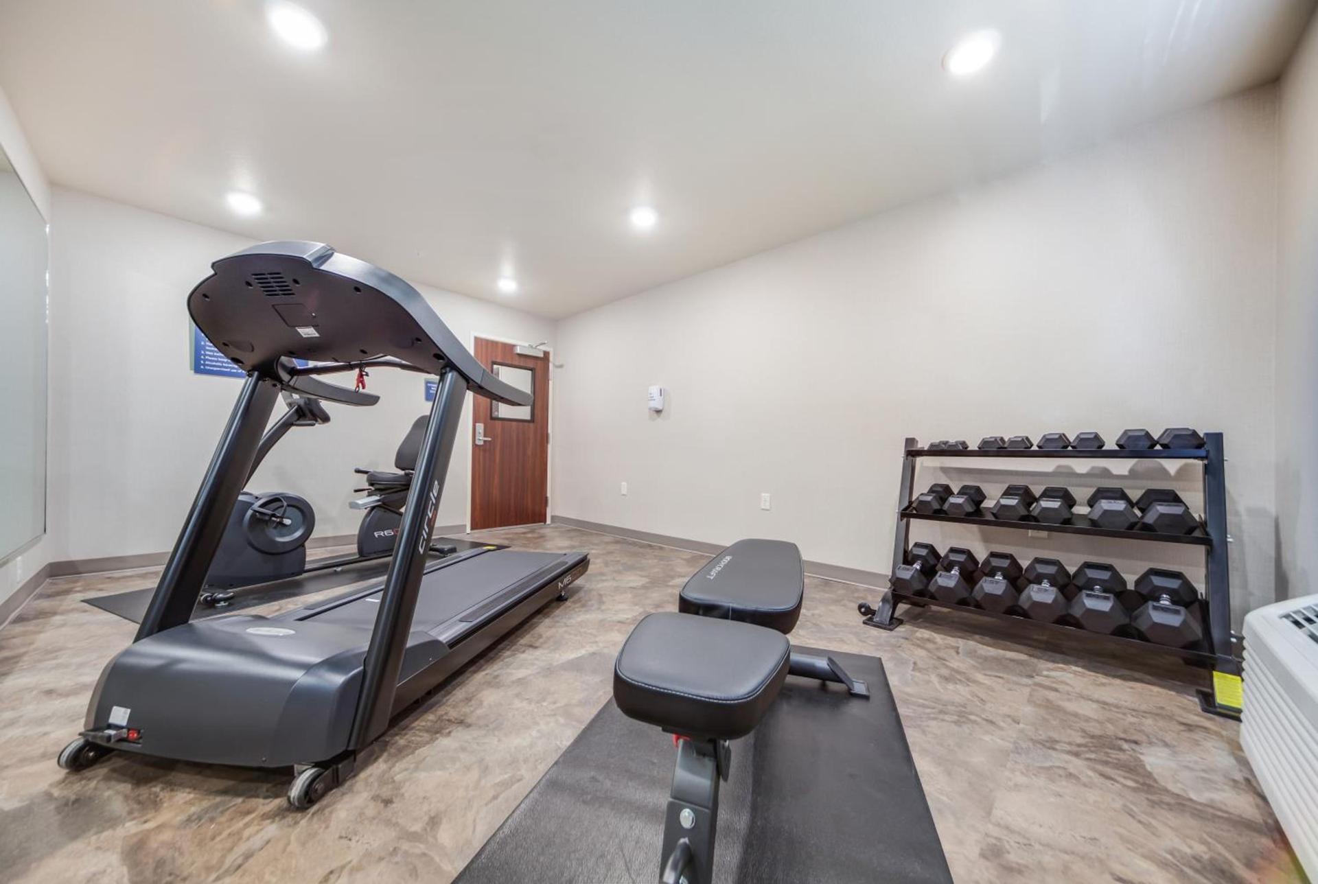 Cobblestone Inn & Suites-Fremont photo 34
