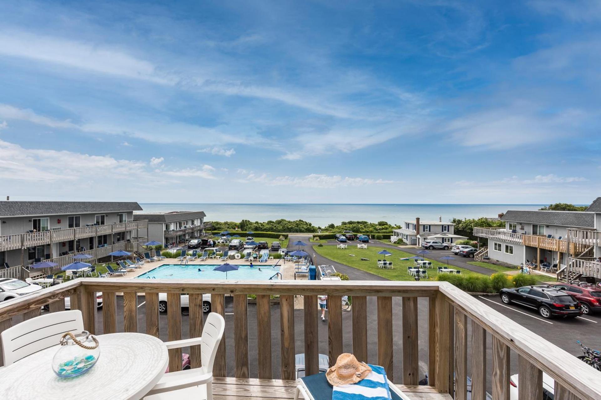 Hartman's Briney Breezes Beach Resort photo 9