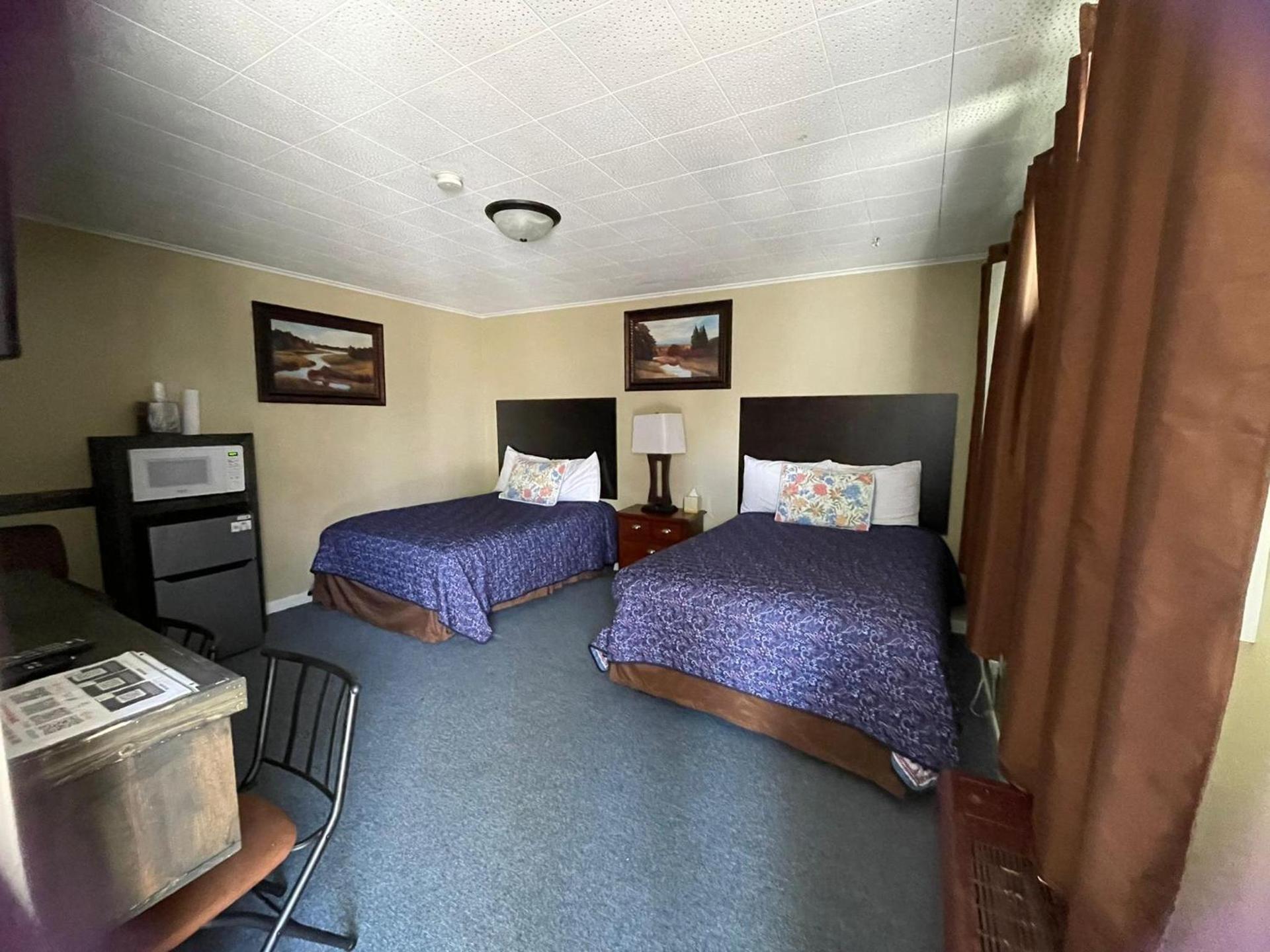 Fiesta City Motel photo 53
