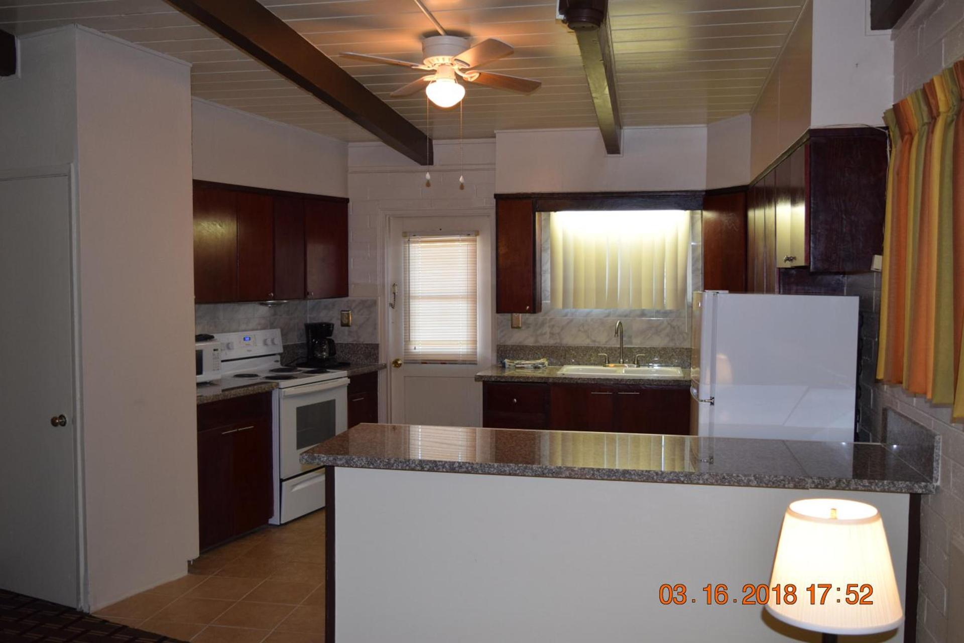 Stanlunds Inn and Suites photo 55