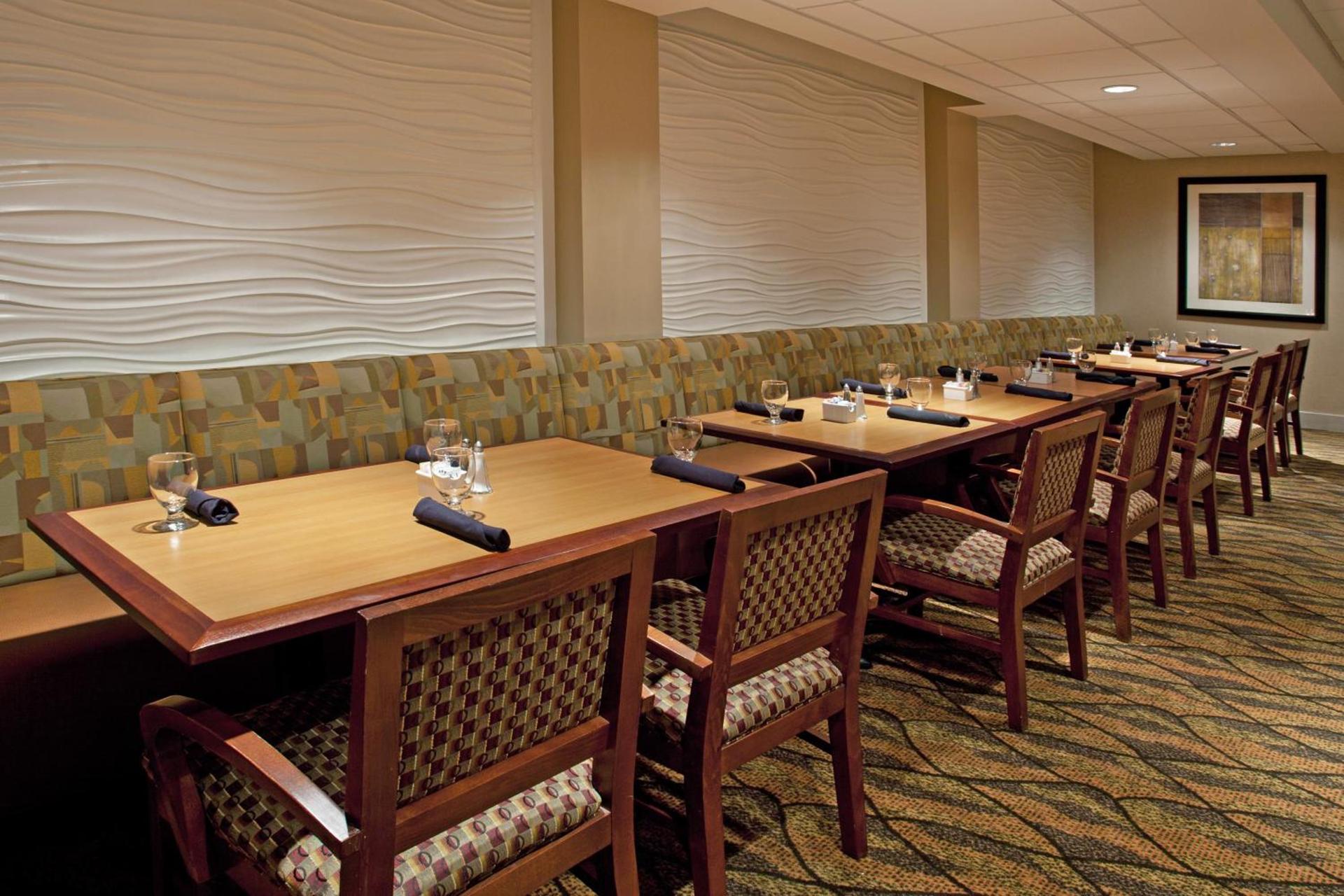 Holiday Inn Columbus Dwtn-Capitol Square by IHG photo 62