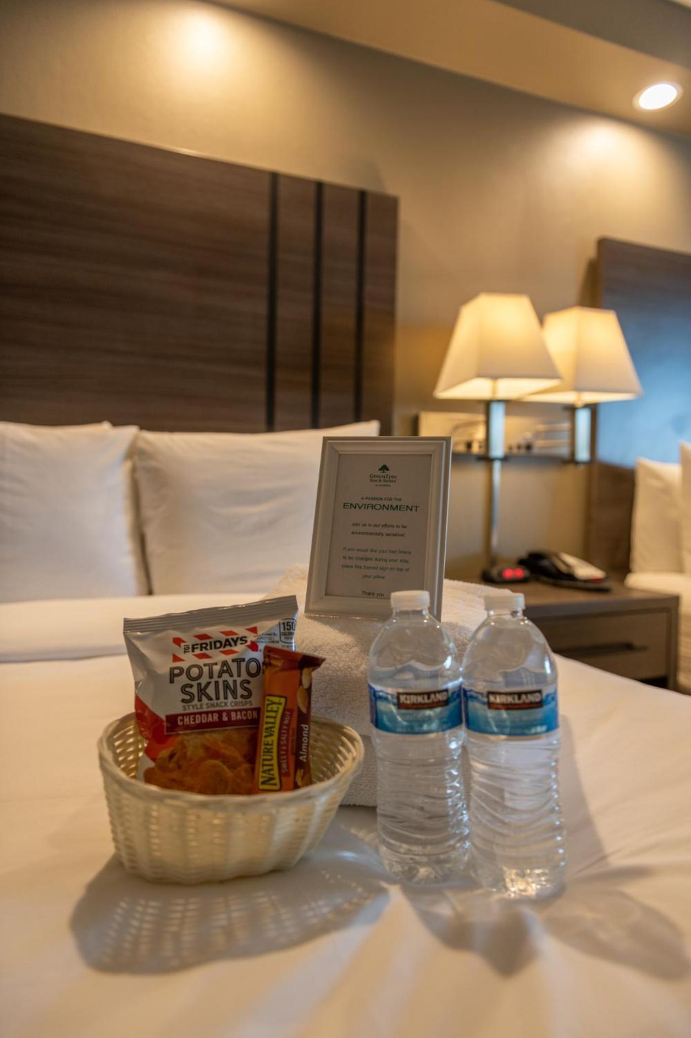 GreenTree Inn & Suites Los Angeles - Alhambra - Pasadena photo 34