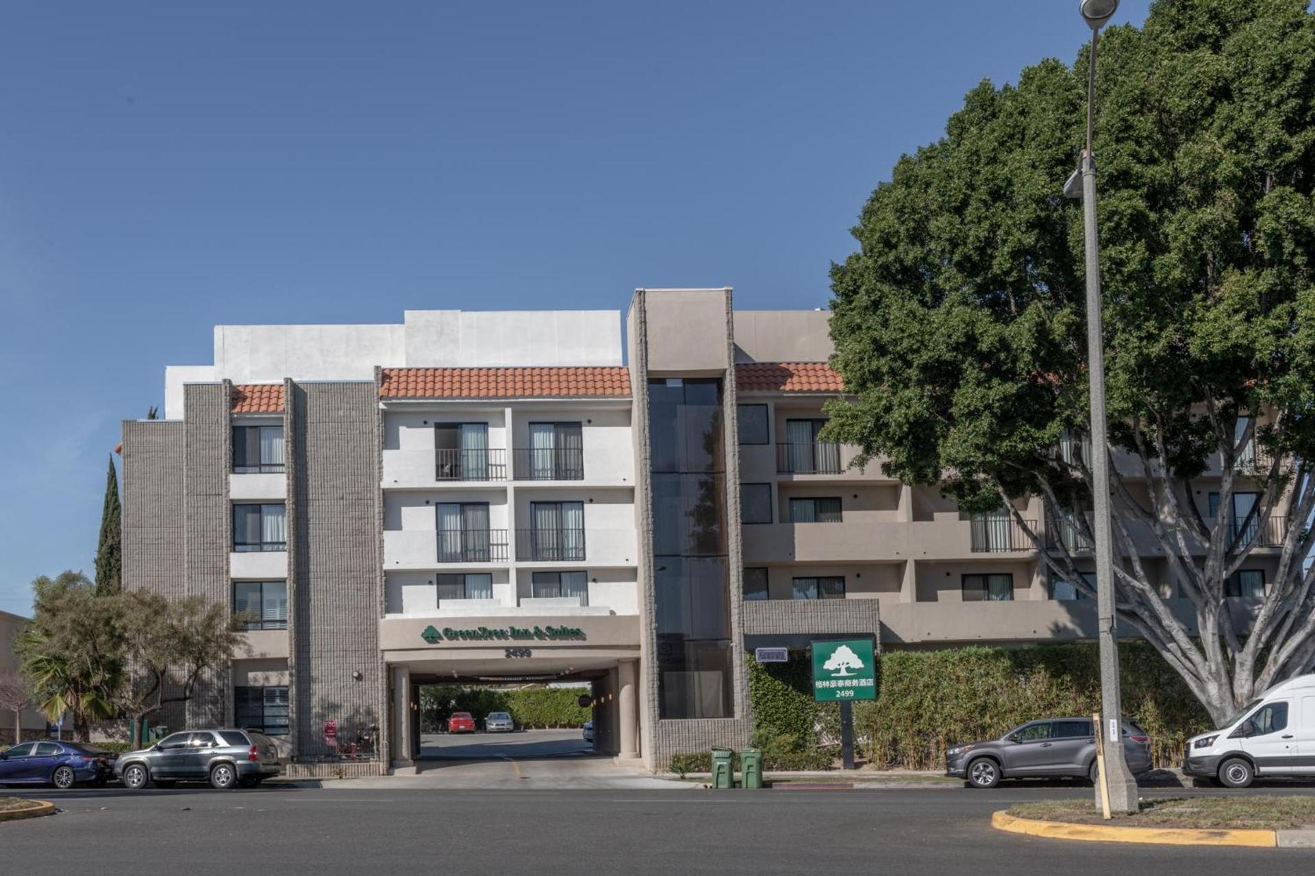 GreenTree Inn & Suites Los Angeles - Alhambra - Pasadena photo 49