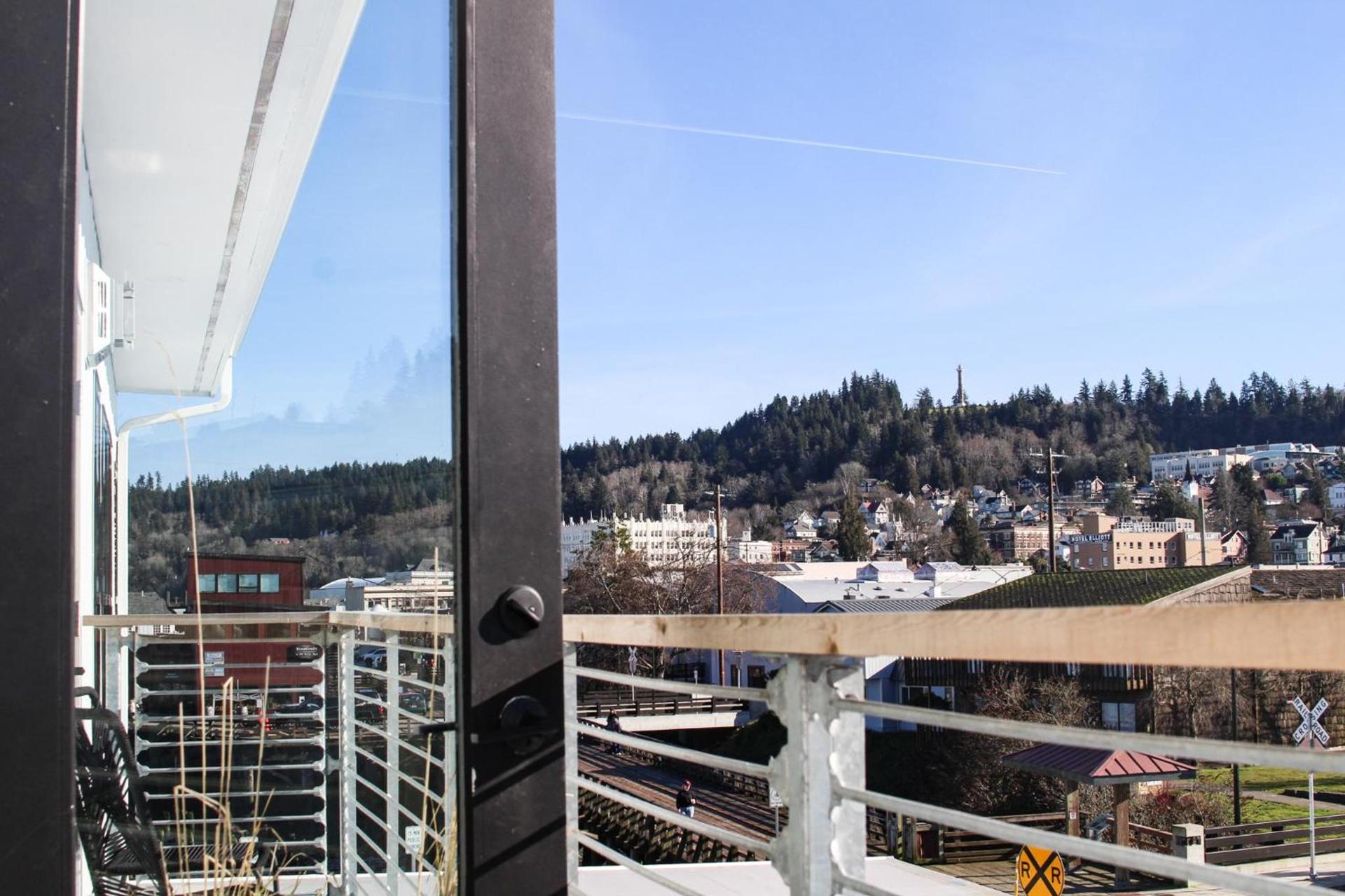 Bowline Hotel photo 94
