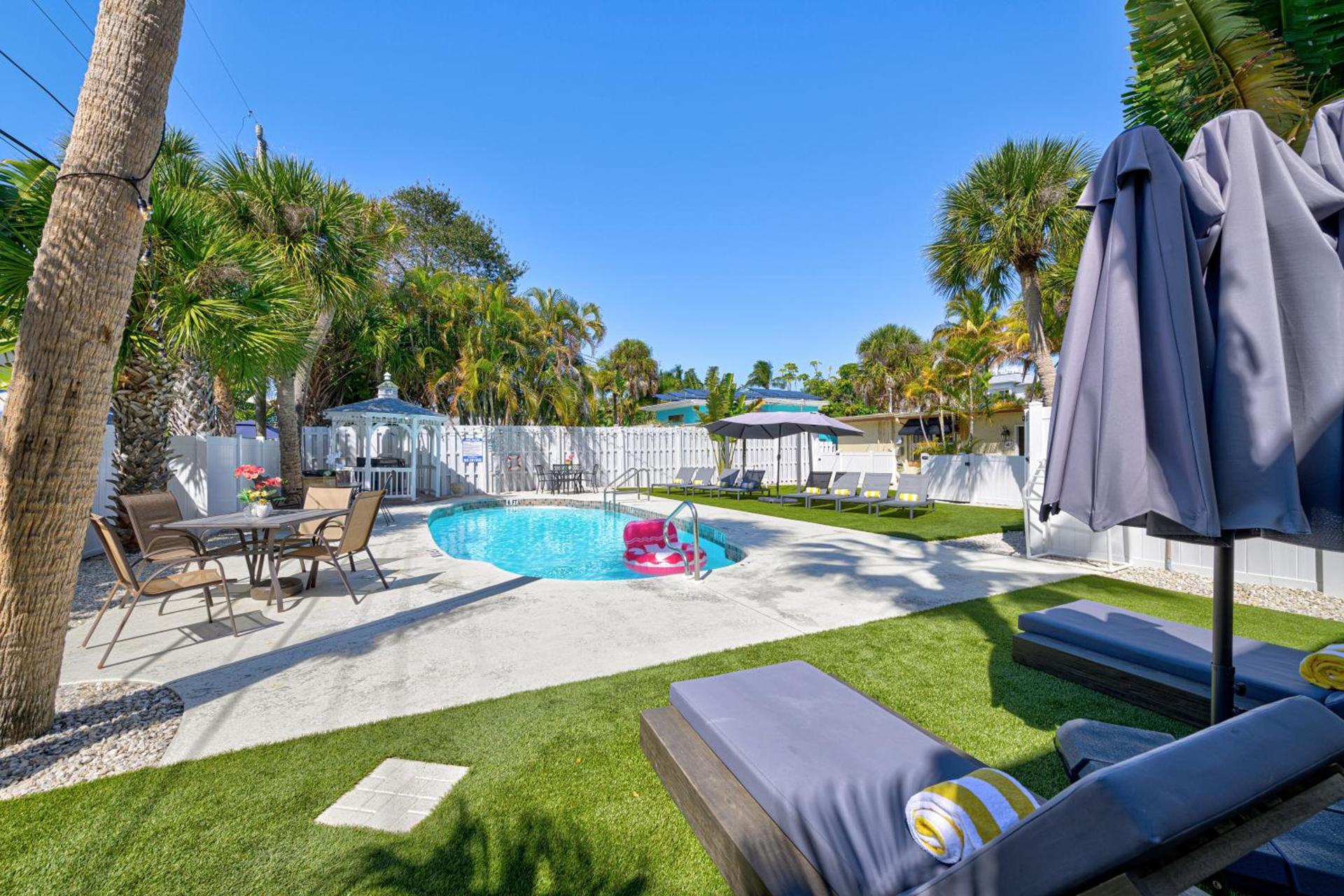 The Ringling Beach House photo 2