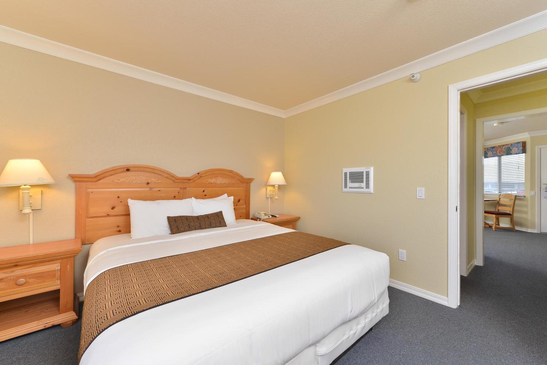 Cayucos Beach Inn photo 17