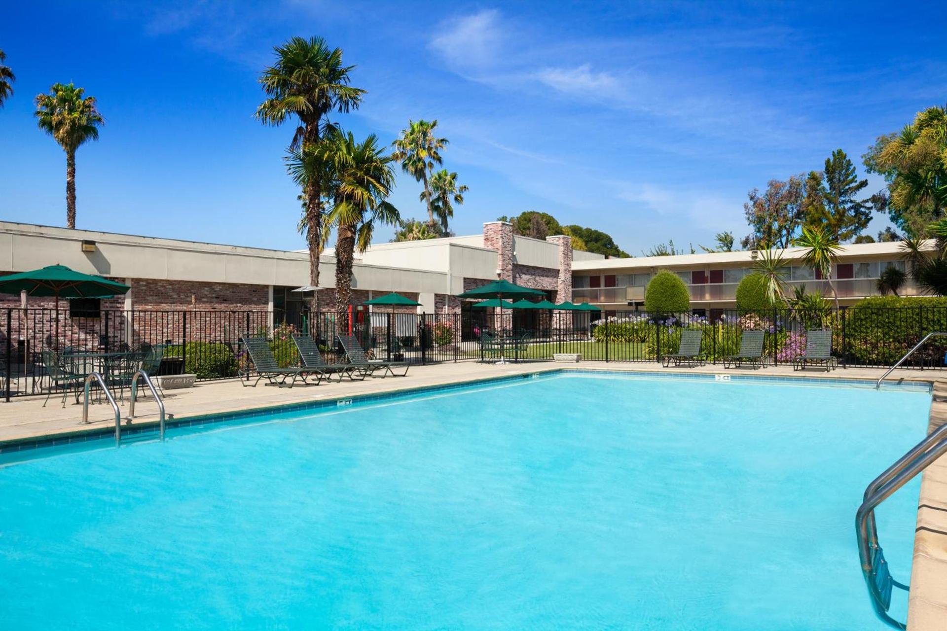 Ramada by Wyndham Sunnyvale/Silicon Valley photo 15