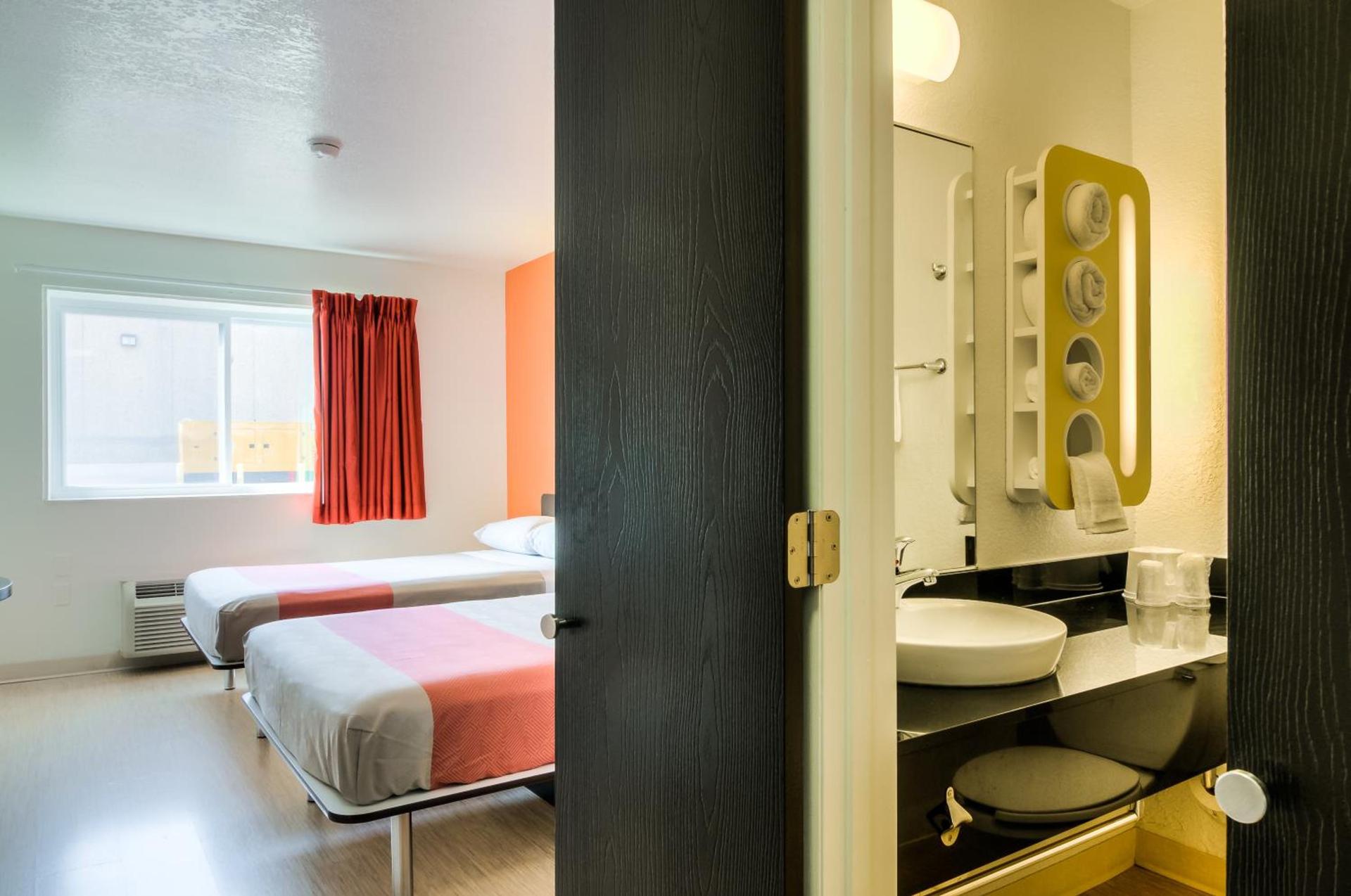 Motel 6-Arlington Heights, IL - Chicago North Central photo 25