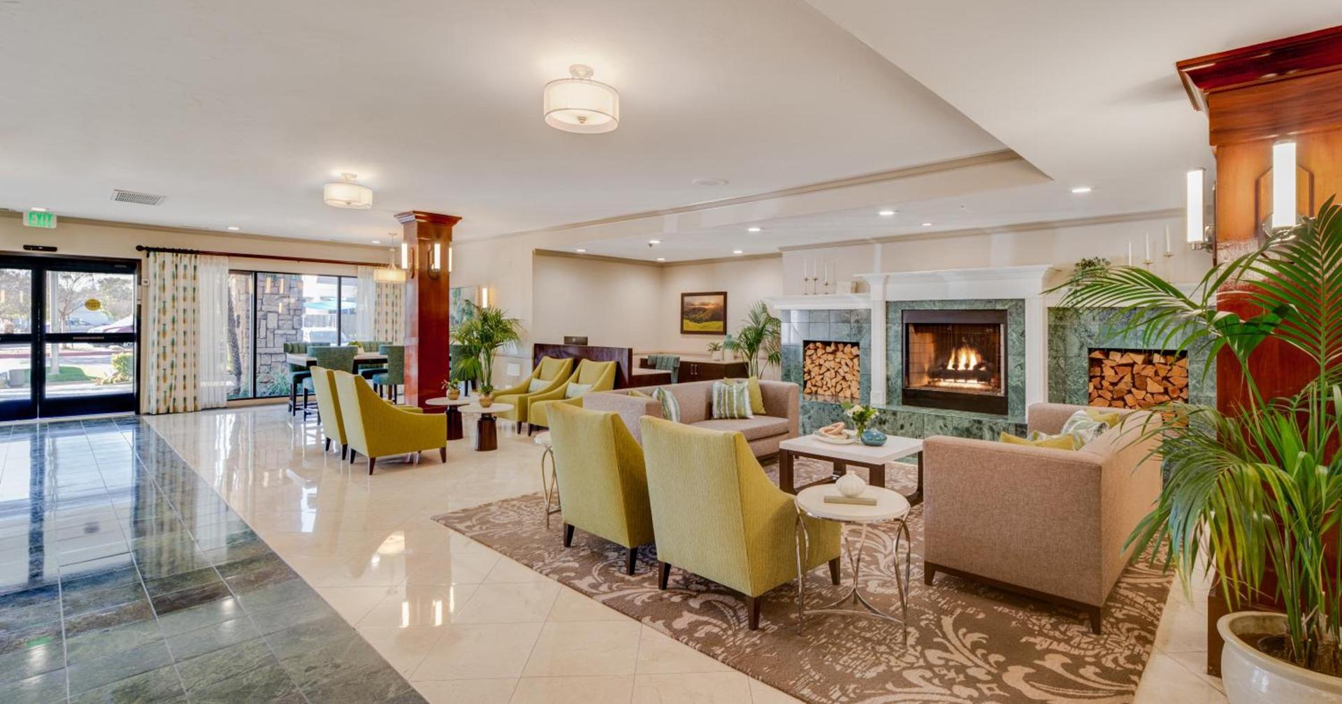 Ayres Hotel Corona - Riverside photo 3