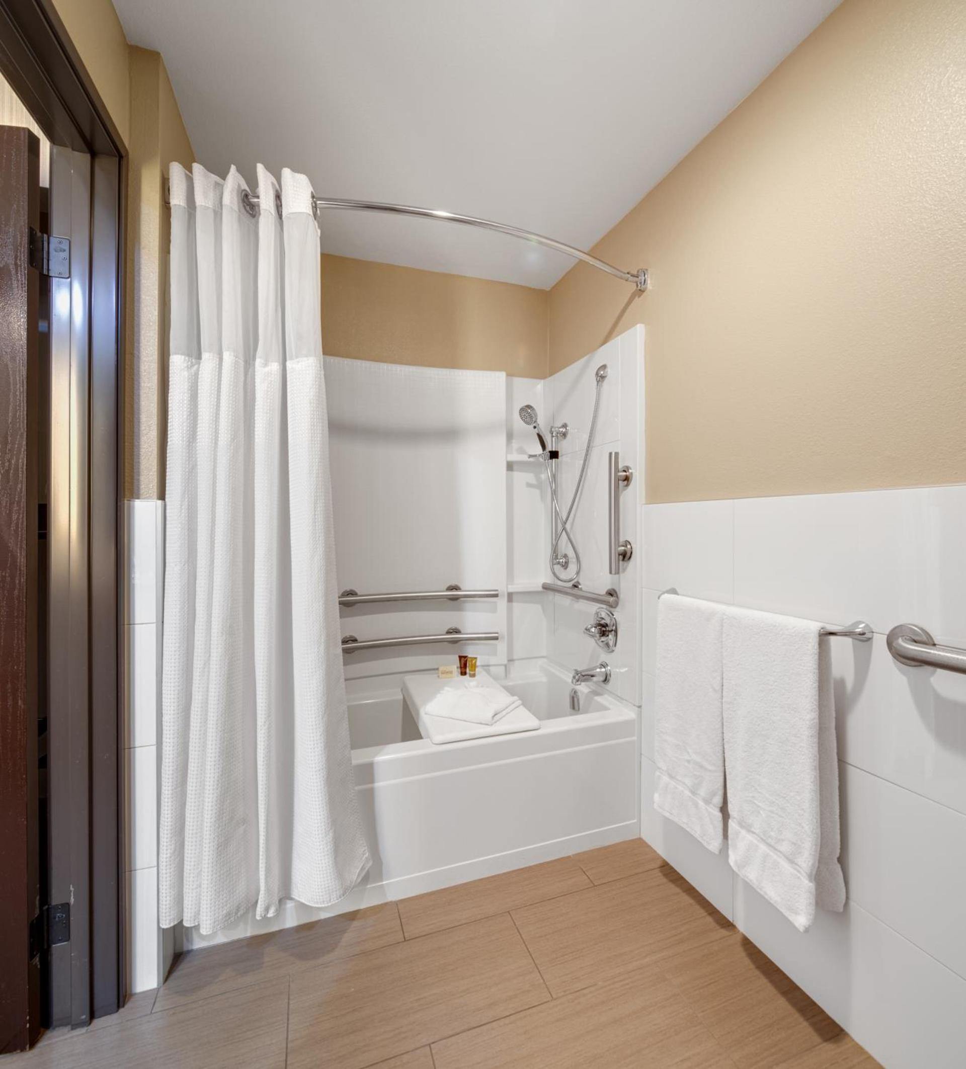 Ayres Hotel Corona - Riverside photo 18