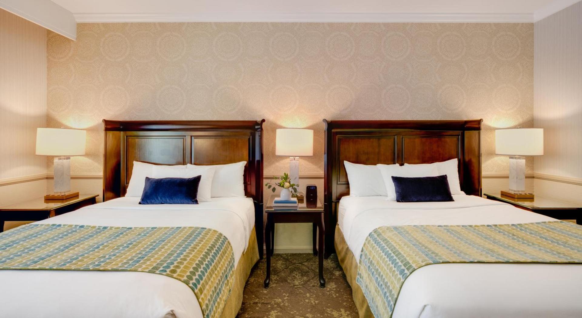 Ayres Hotel Corona - Riverside photo 9
