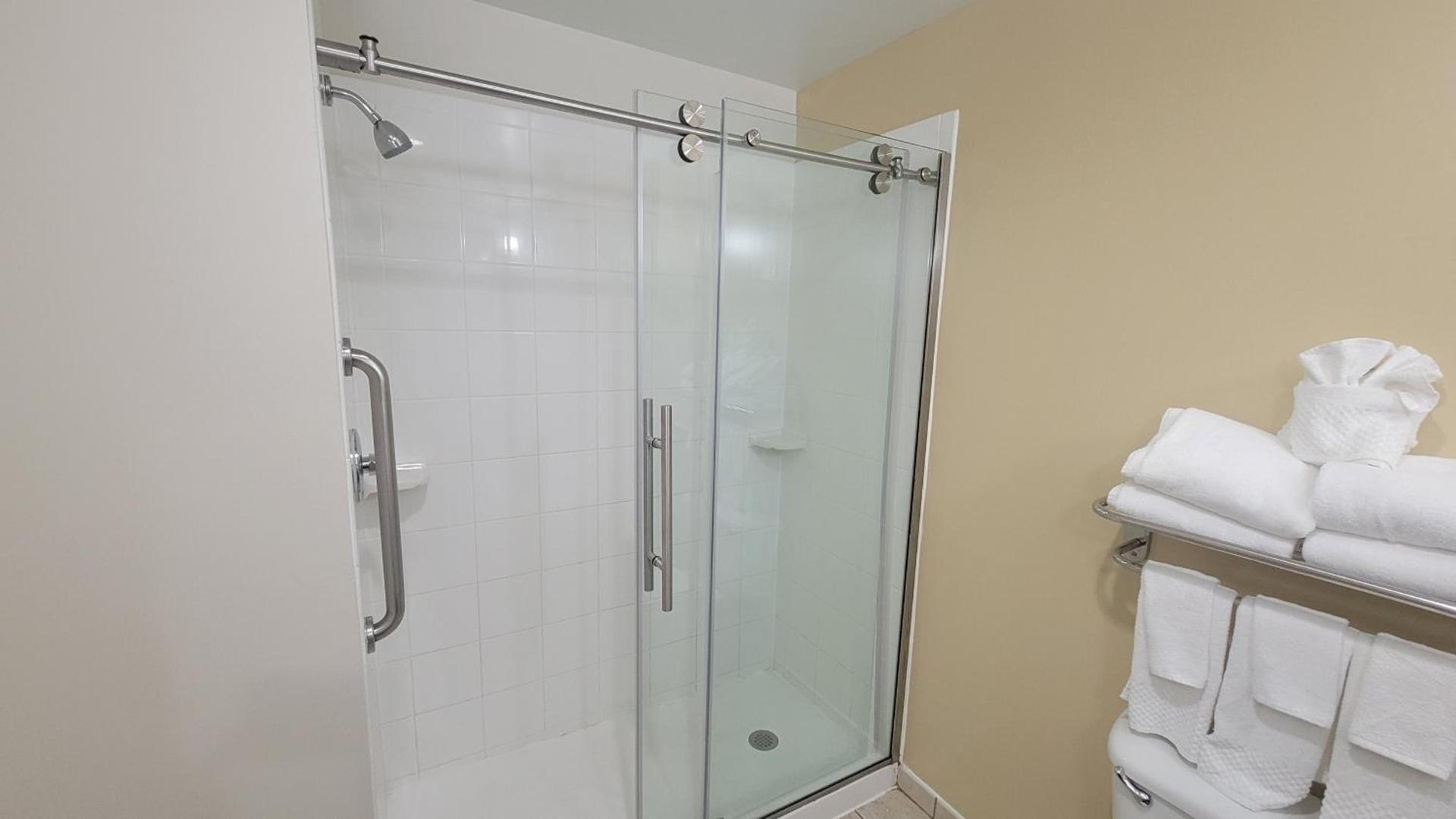 Garner Hotel Panama City Beach Northeast by IHG photo 21