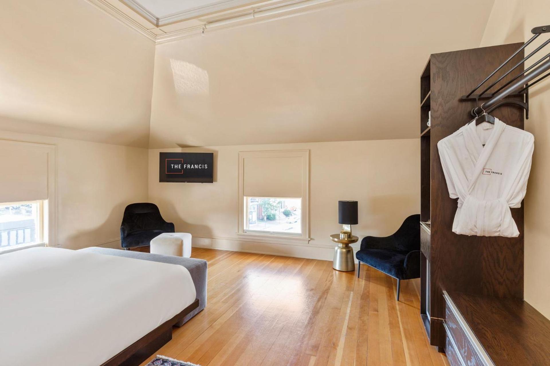 The Francis Hotel photo 36