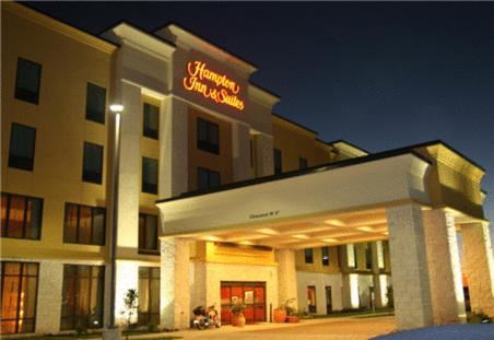 Hampton Inn & Suites Bastrop photo 16