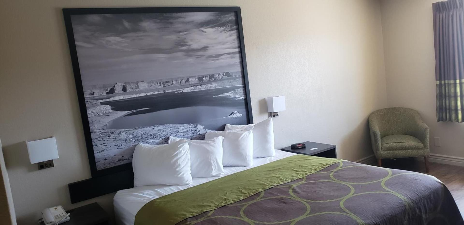 Super 8 by Wyndham Goodyear/Phoenix Area photo 34