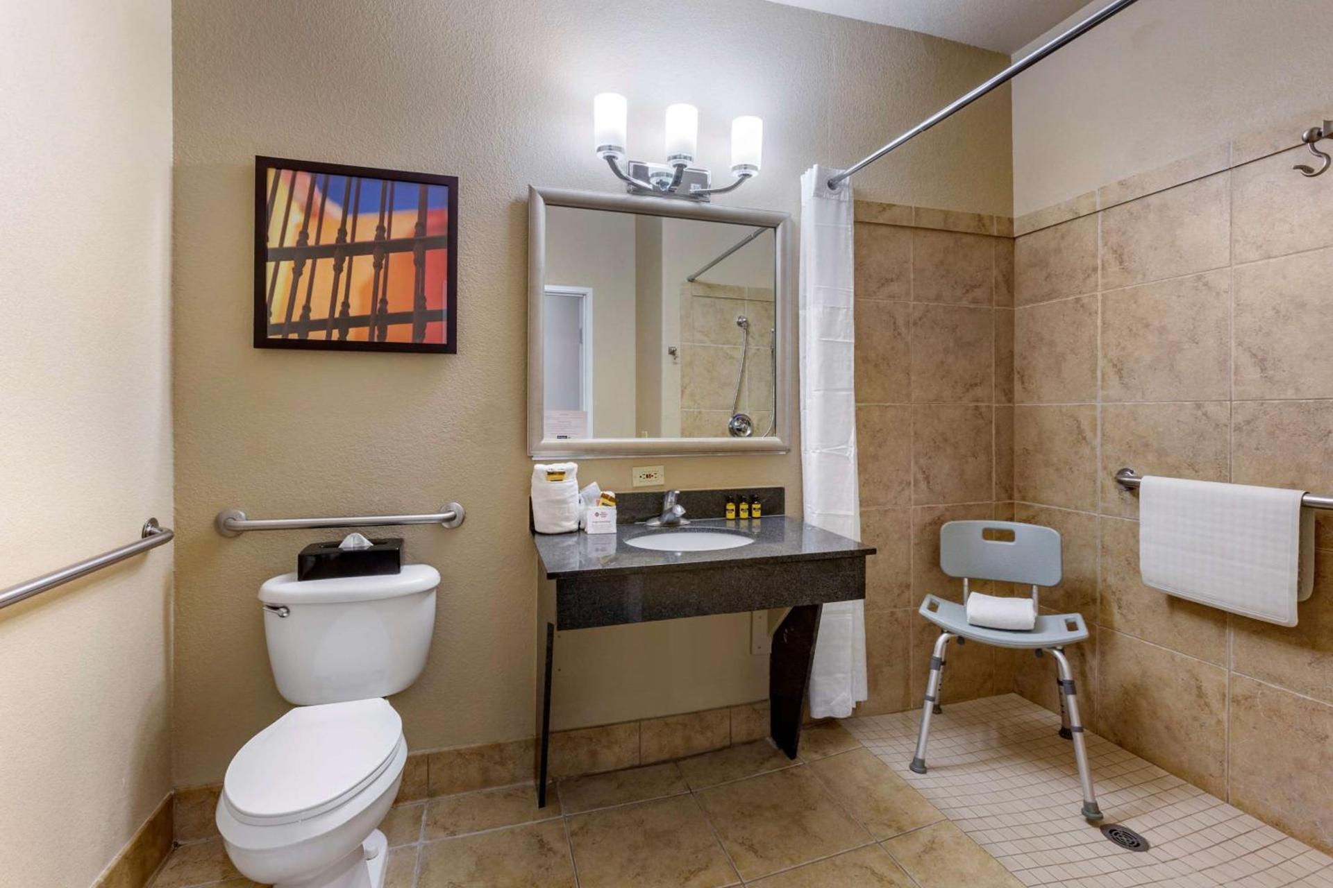 Best Western Plus Winslow Inn photo 24