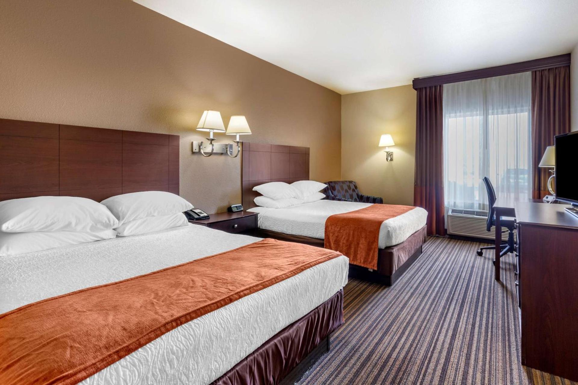 Best Western Plus Winslow Inn photo 3