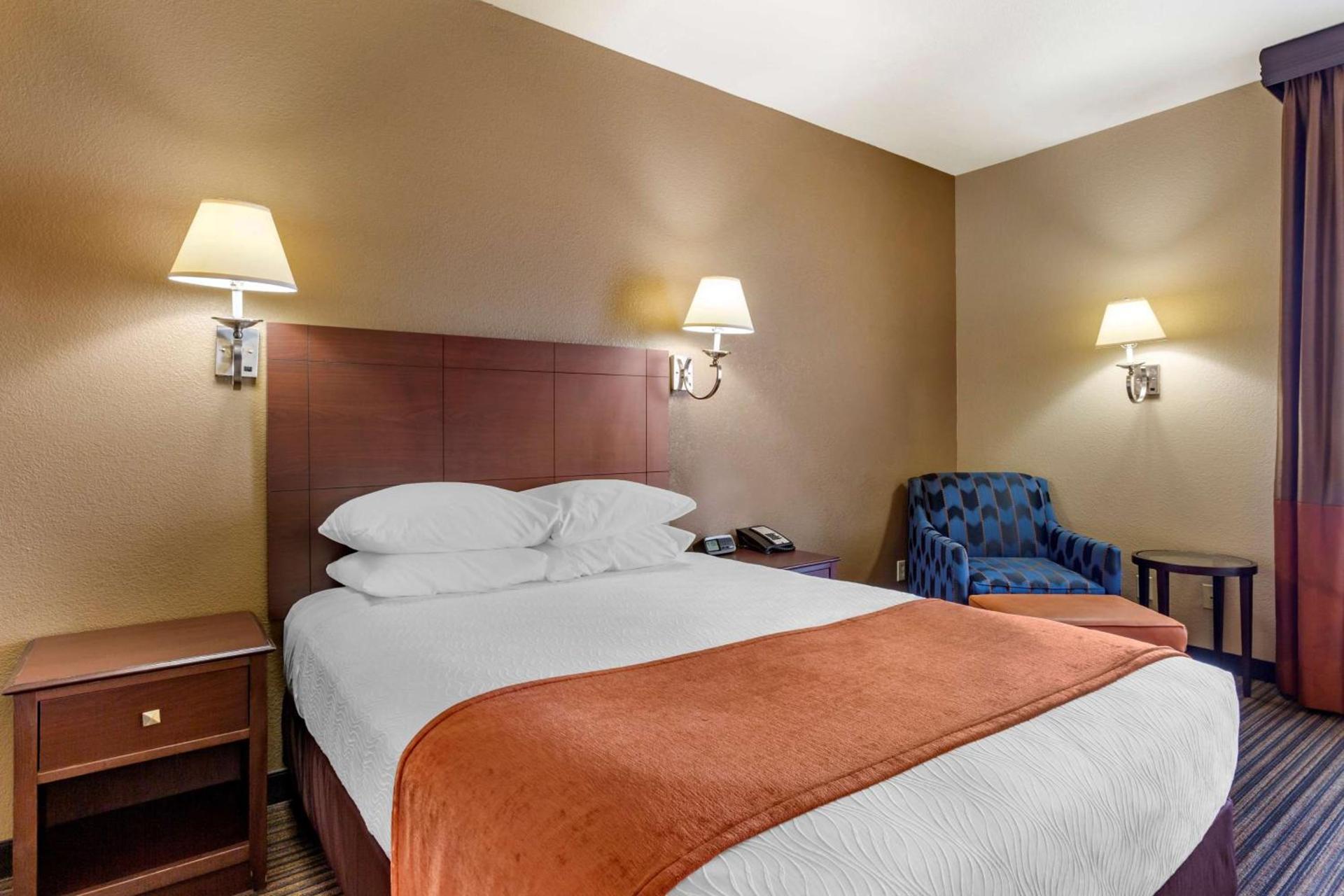 Best Western Plus Winslow Inn photo 13