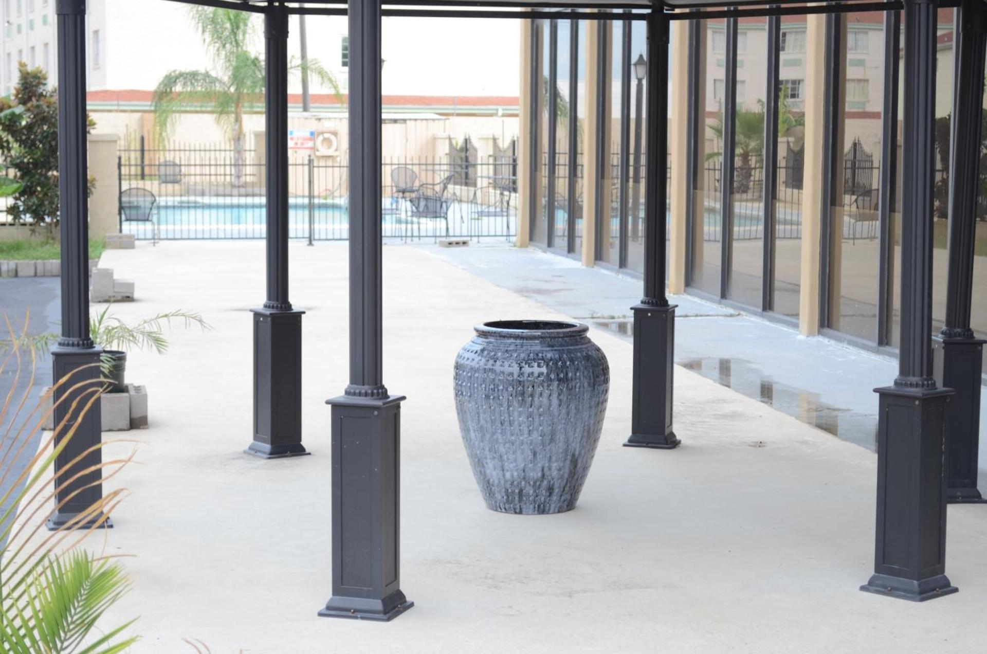 Romana Hotel - Houston Southwest photo 5