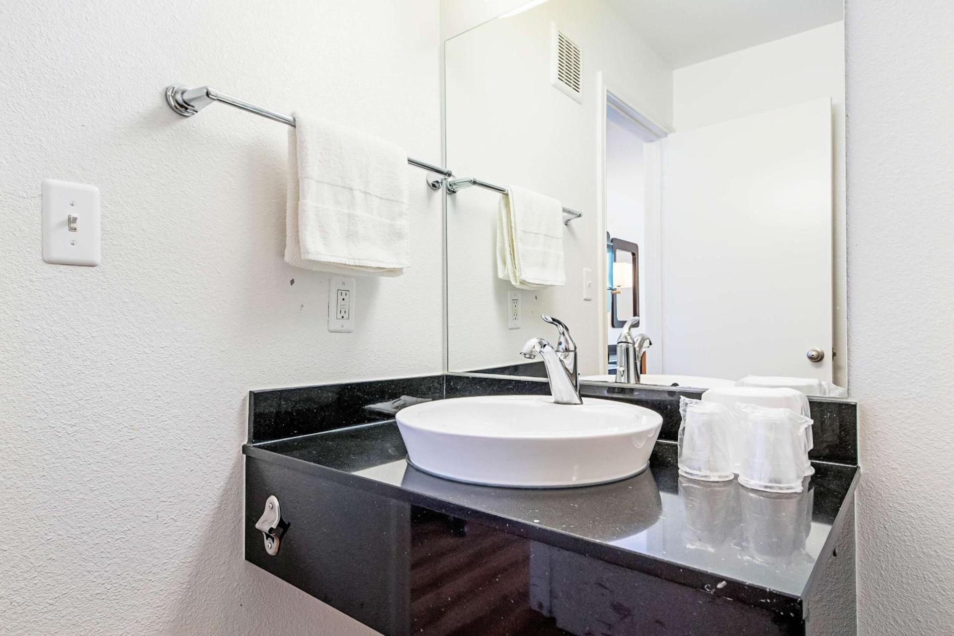 Motel 6-Corpus Christi, TX - Northwest photo 18