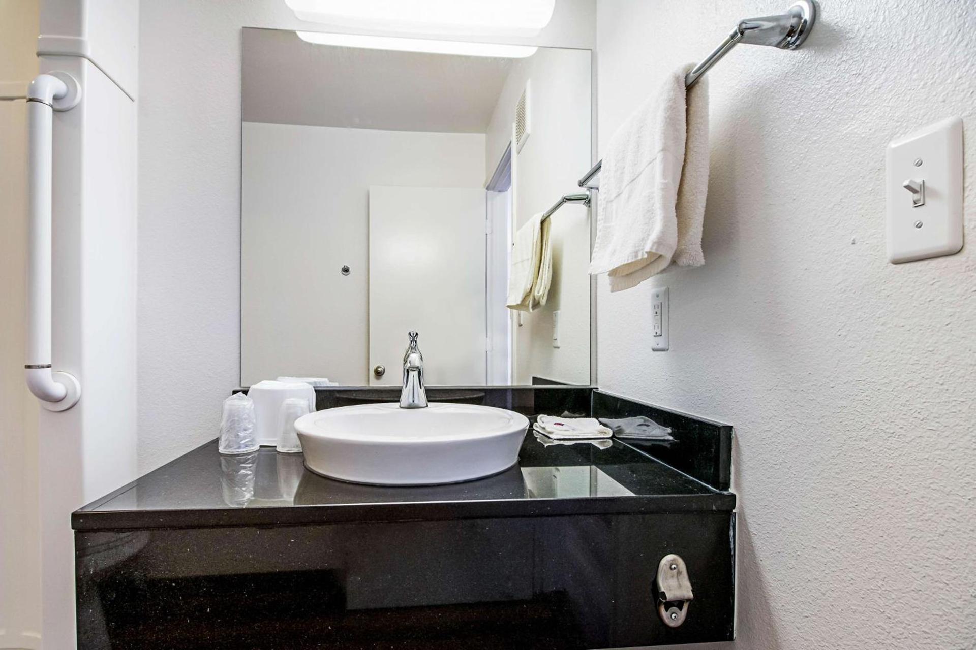 Motel 6-Corpus Christi, TX - Northwest photo 20