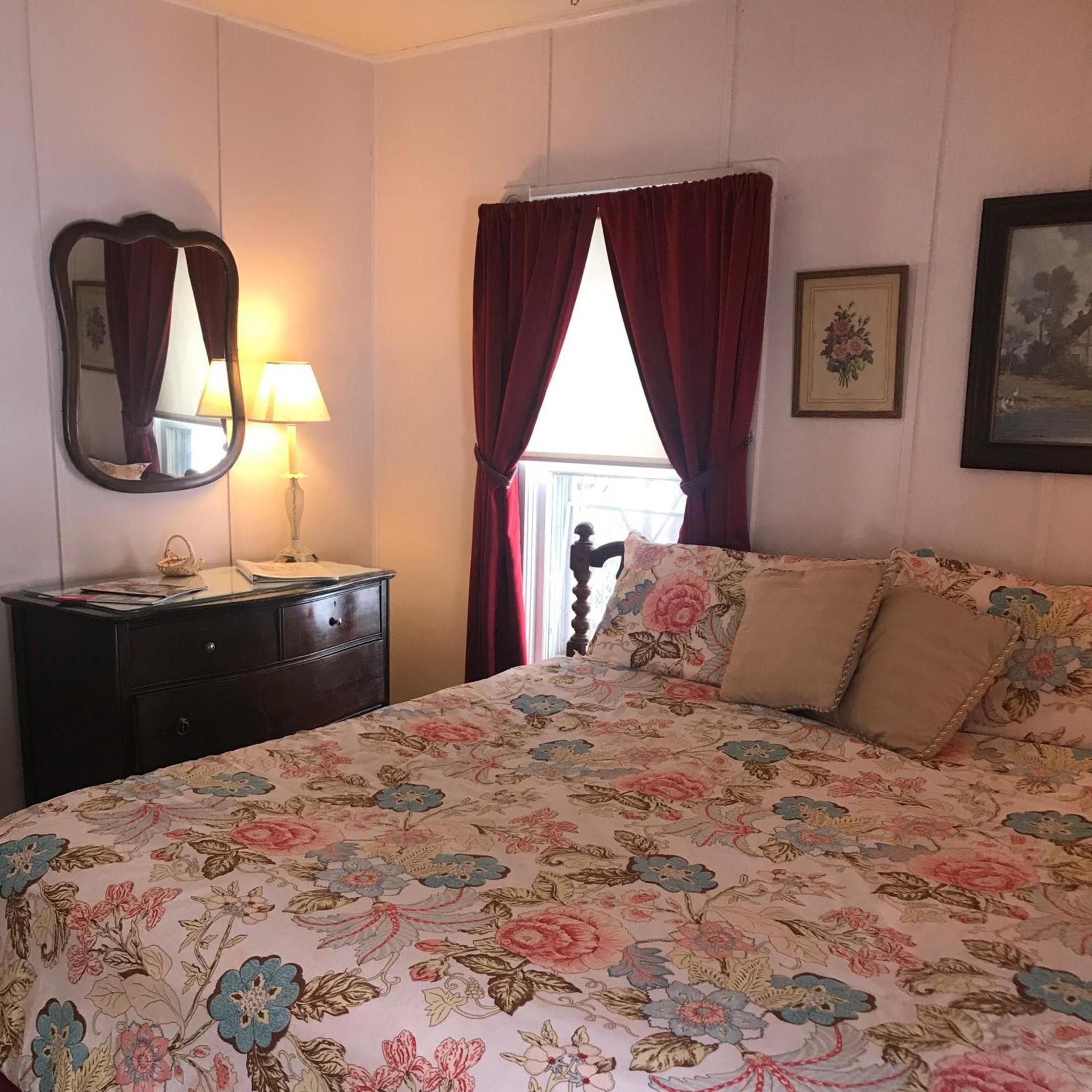 Inn at Starlight Lake & Restaurant photo 11