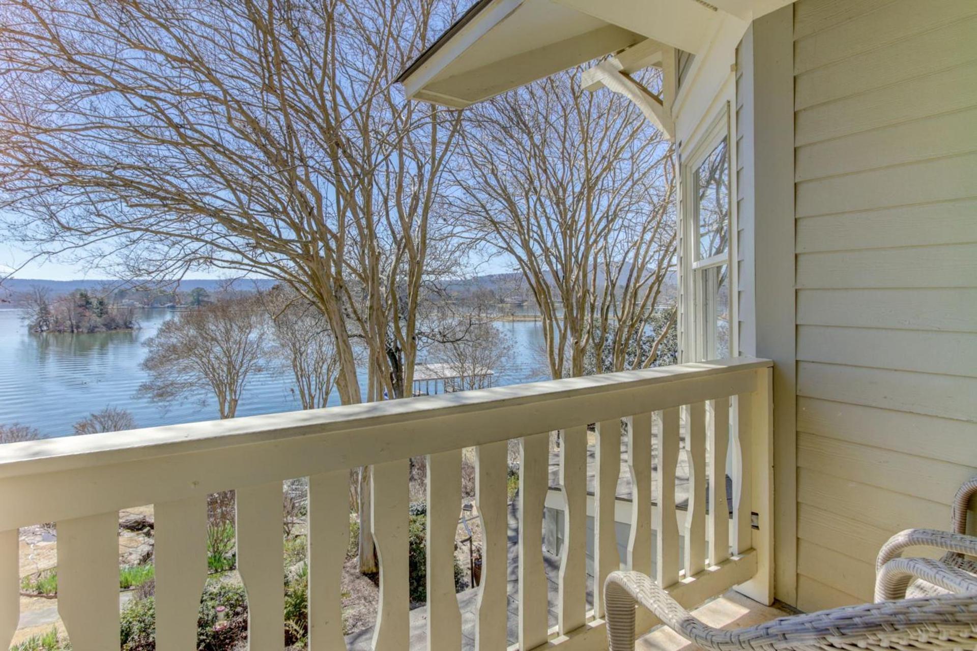 Lookout Point Lakeside Inn photo 6