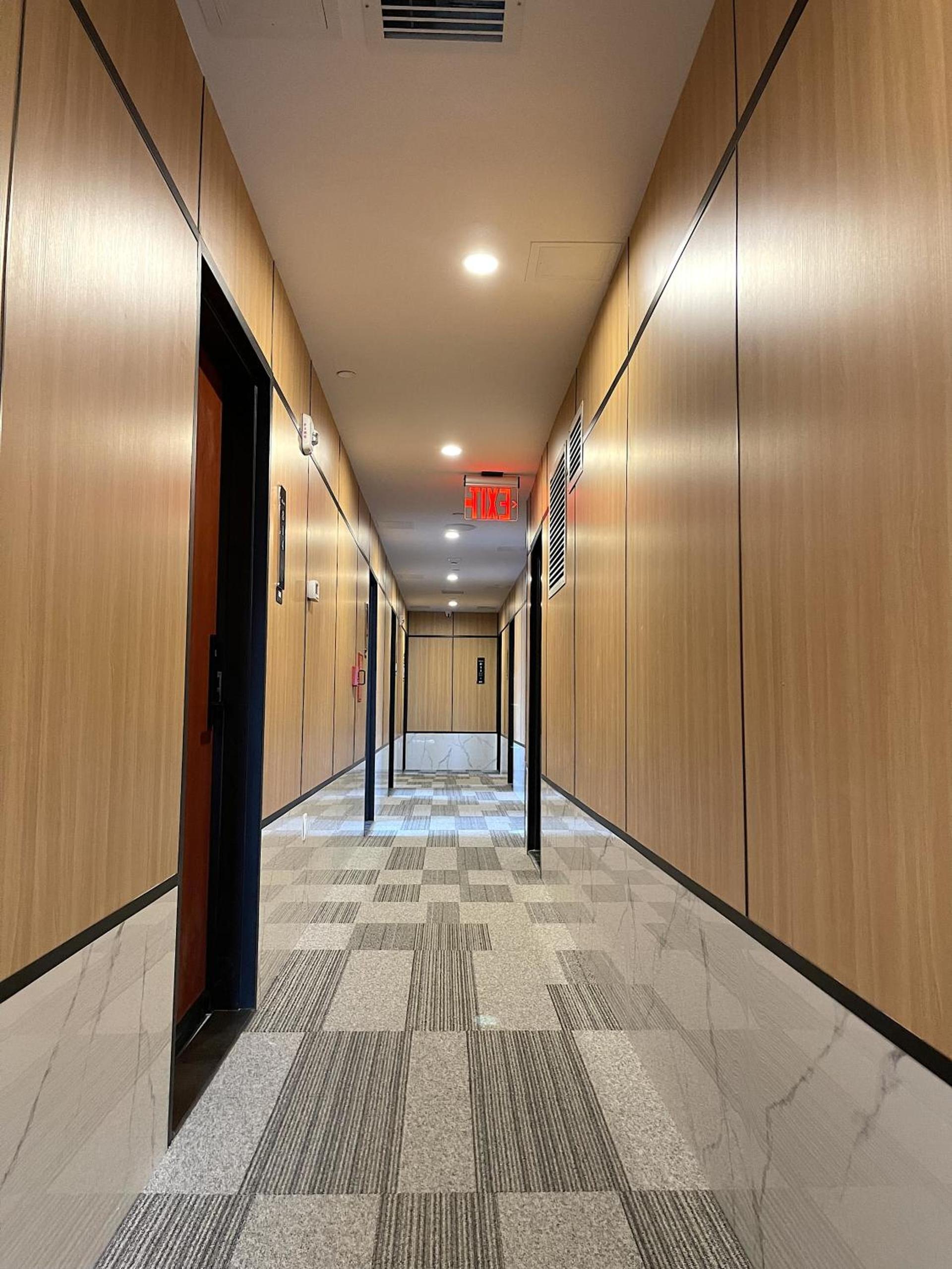 Liberty View Brooklyn Hotel photo 29