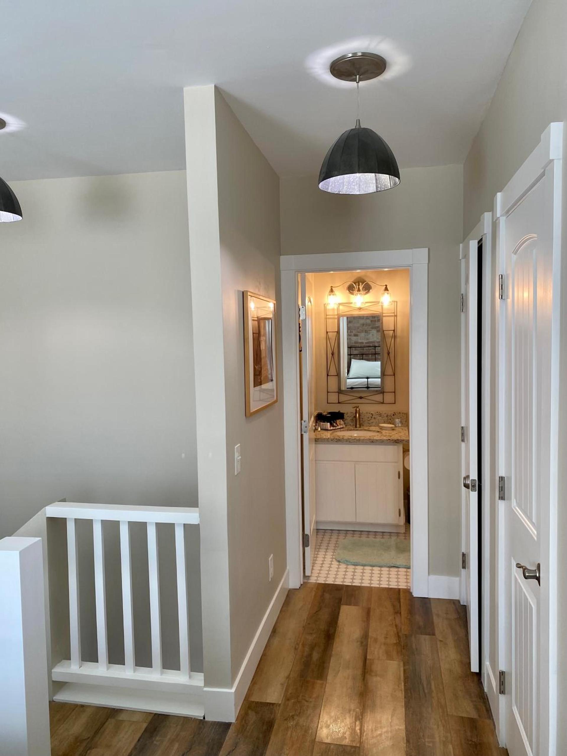 Bisbee Brownstone Suites photo 51