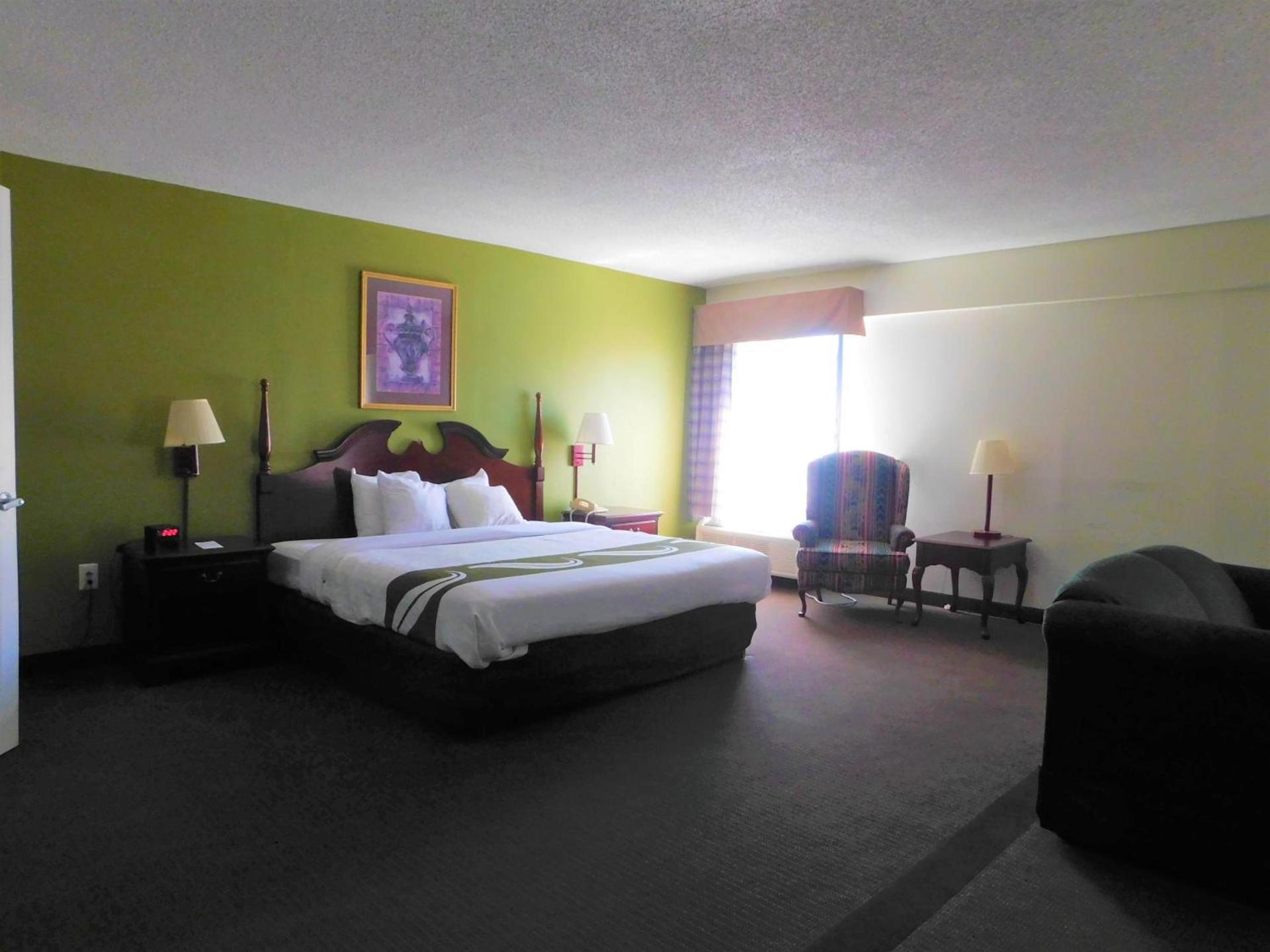 Quality Inn & Suites Thomasville-High Point photo 32