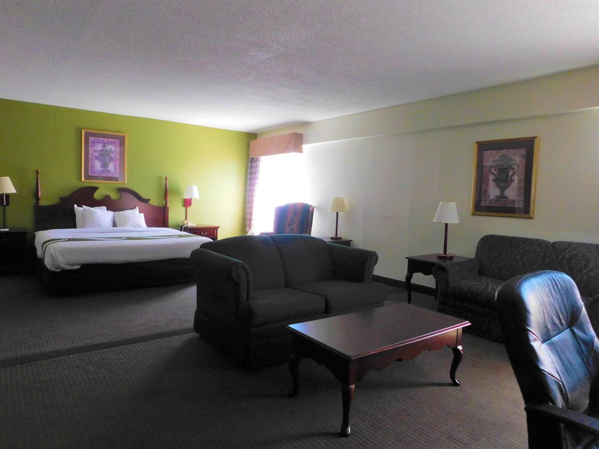 Quality Inn & Suites Thomasville-High Point photo 34